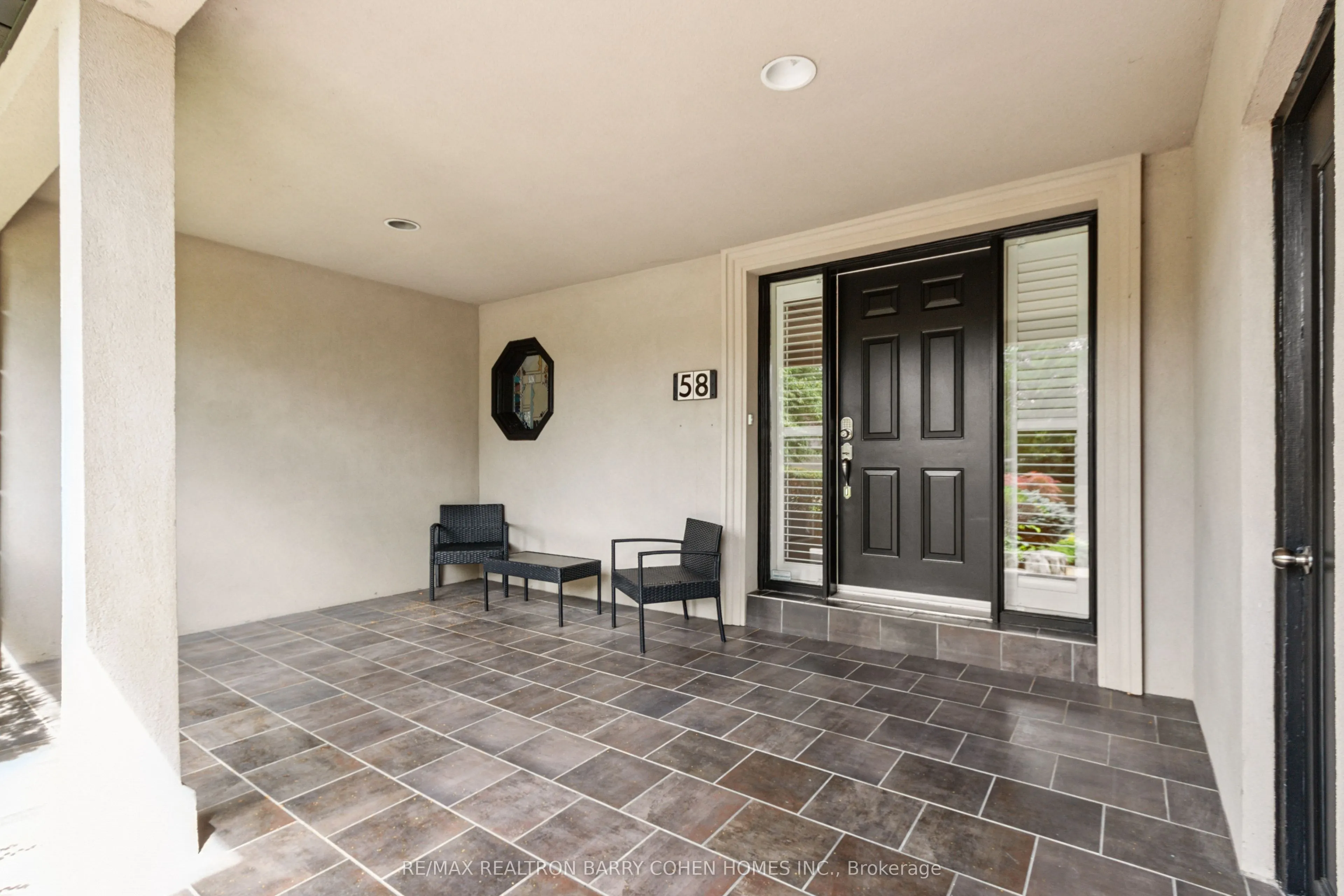 58 Hawksbury Drive N