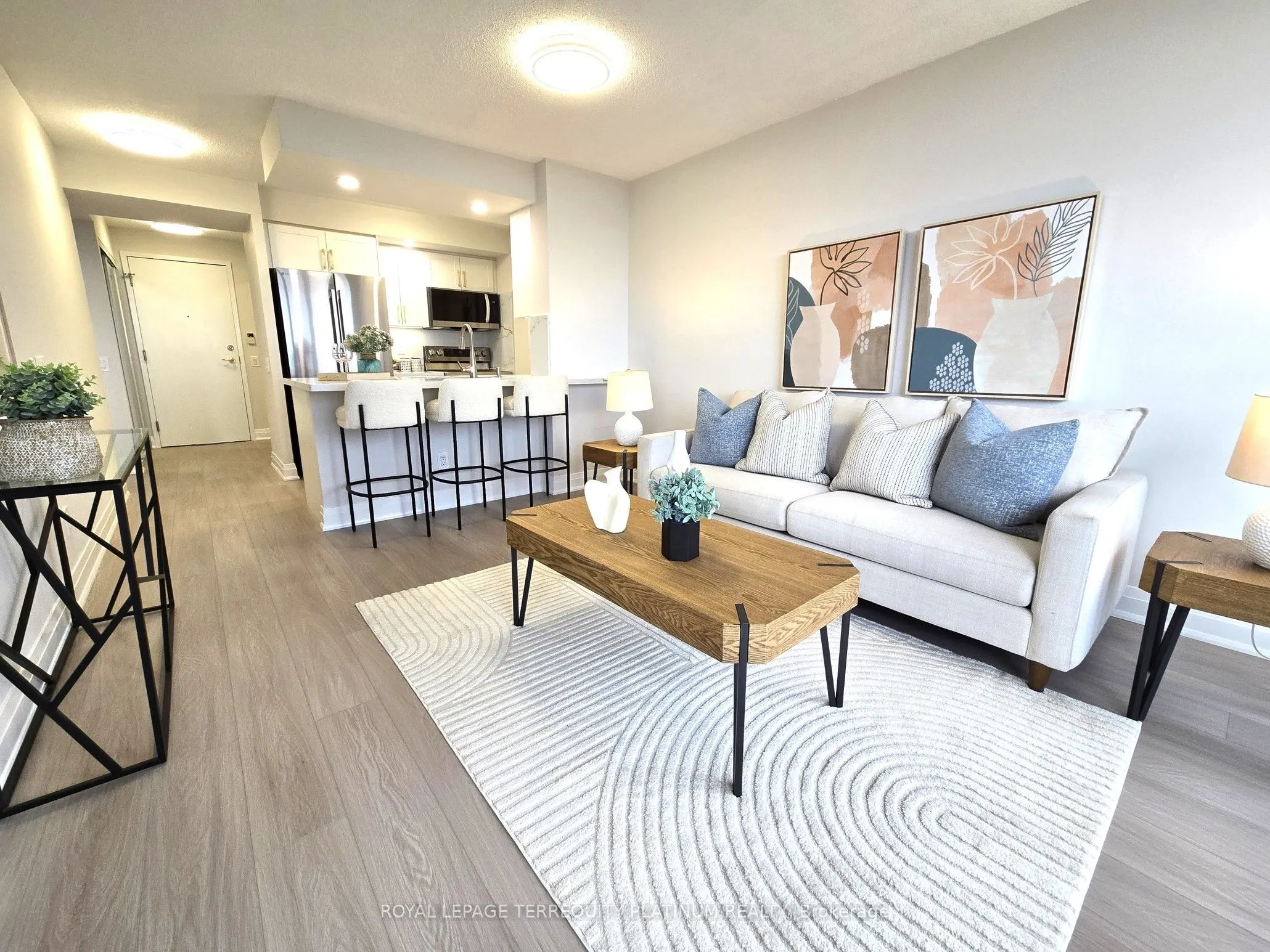 10 Northtown Way, #2013