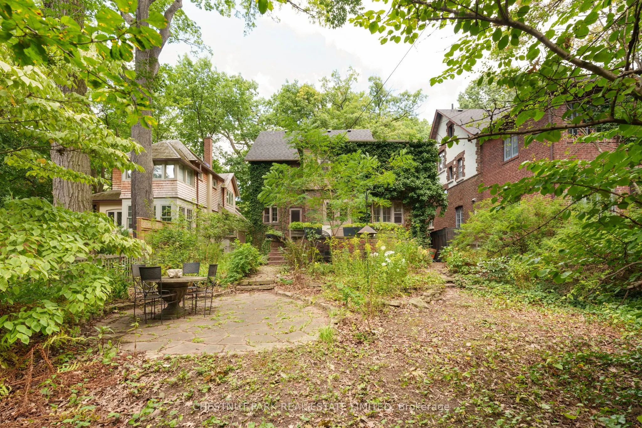 18 Wychwood Park