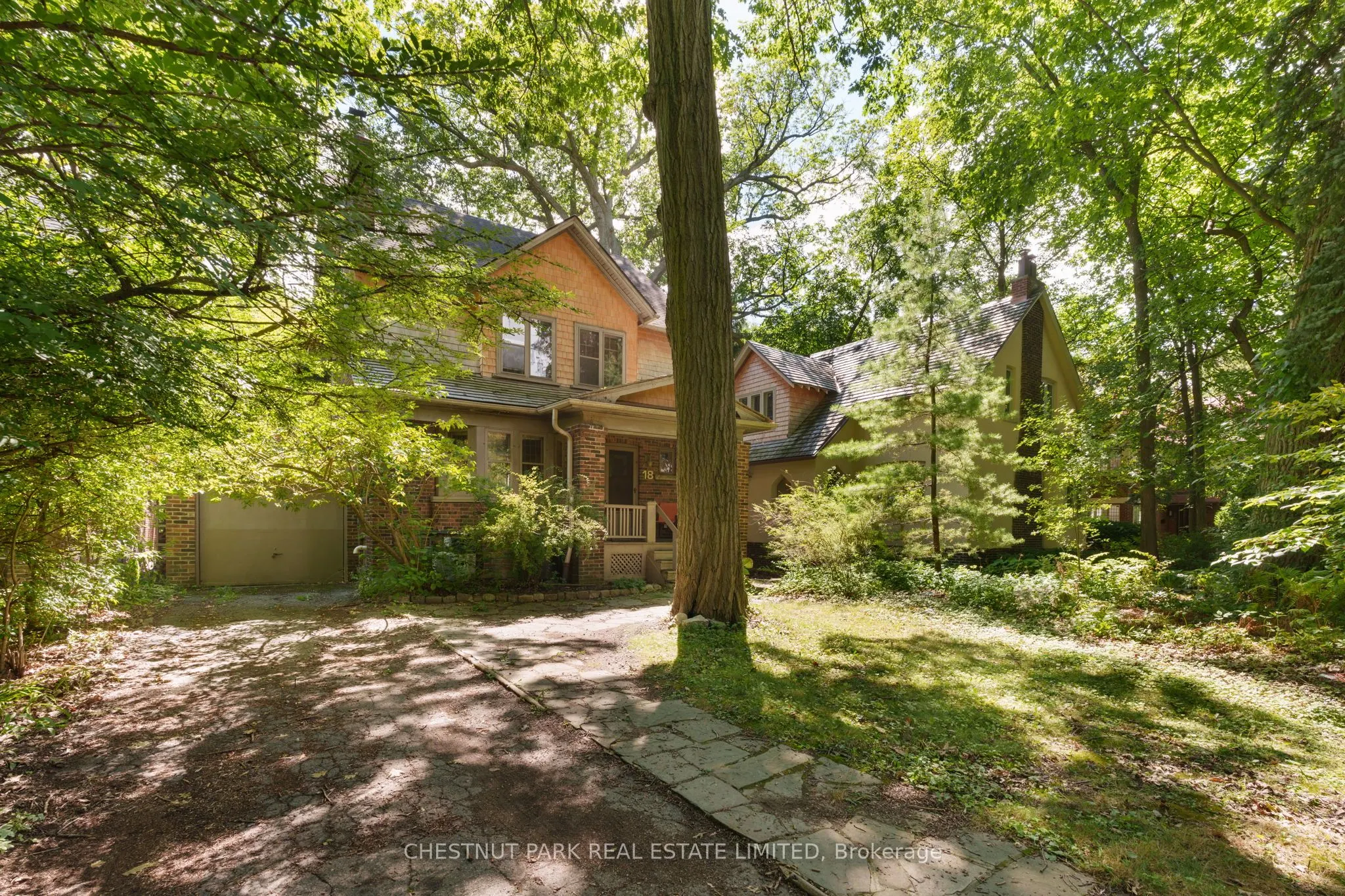 18 Wychwood Park