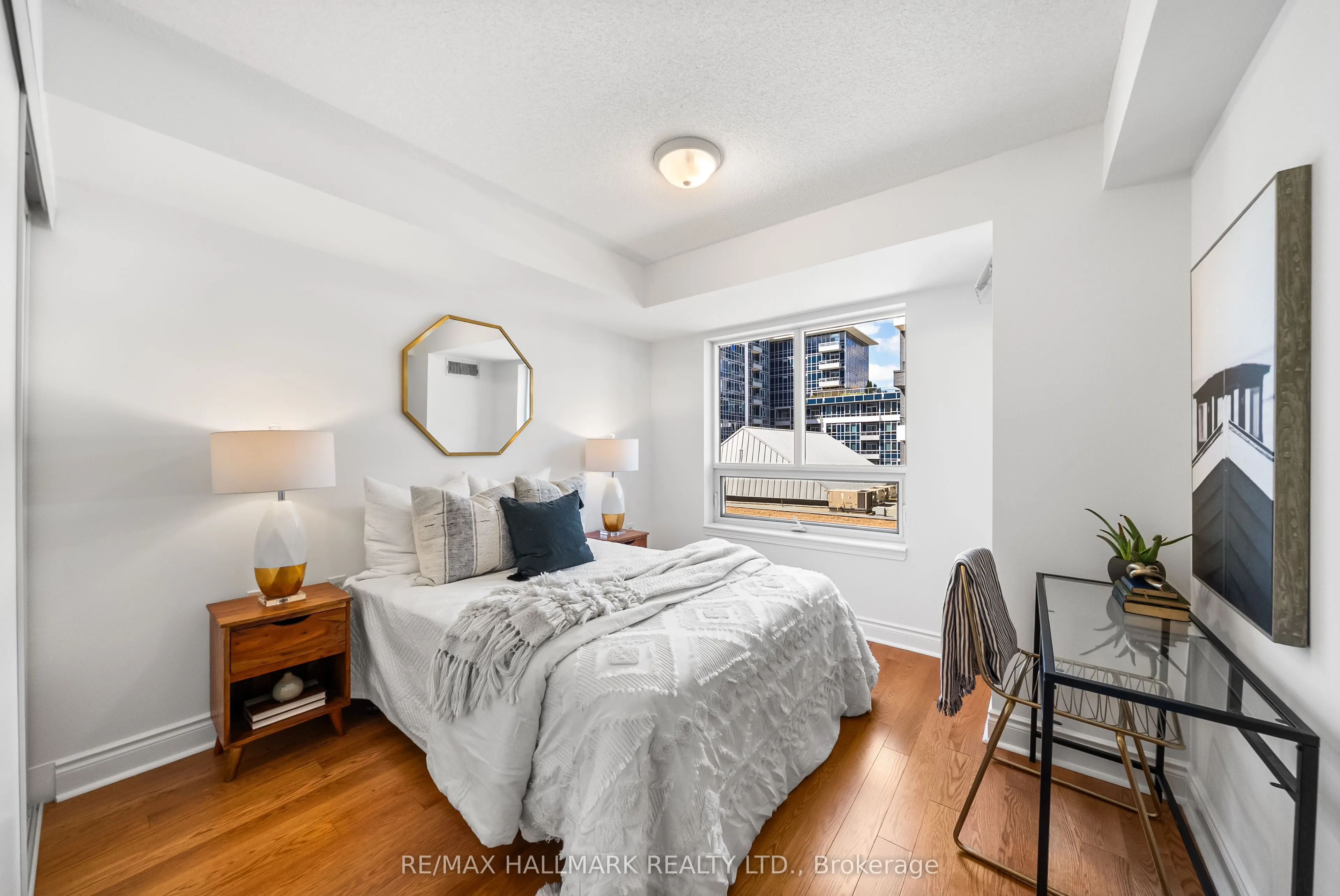 12 Rean Drive, #506