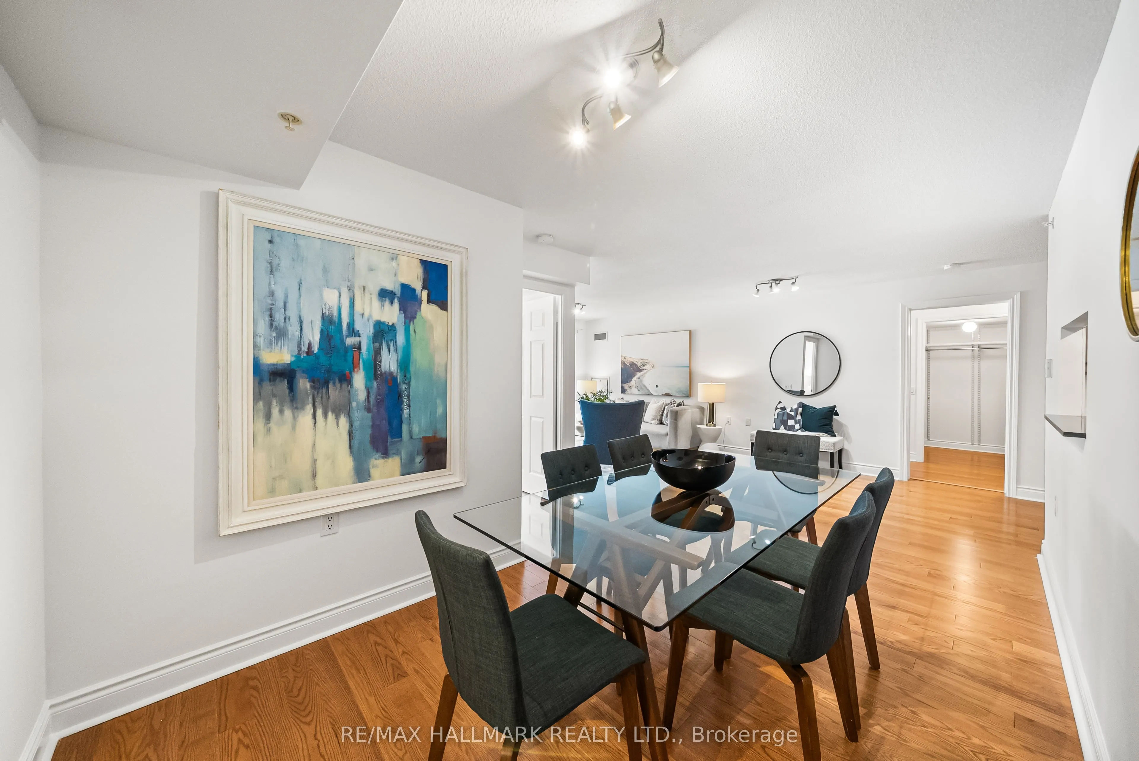 12 Rean Drive, #506