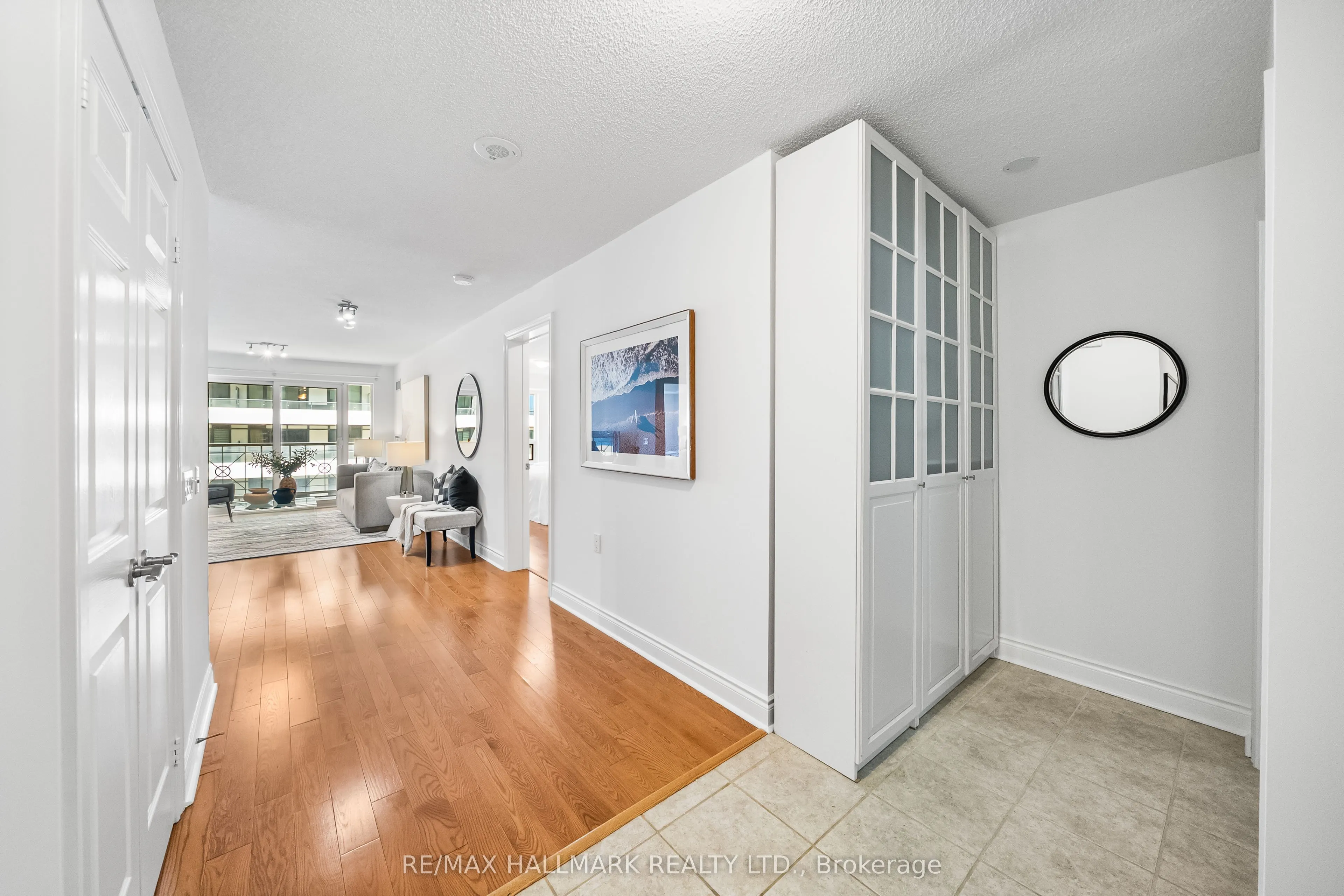 12 Rean Drive, #506