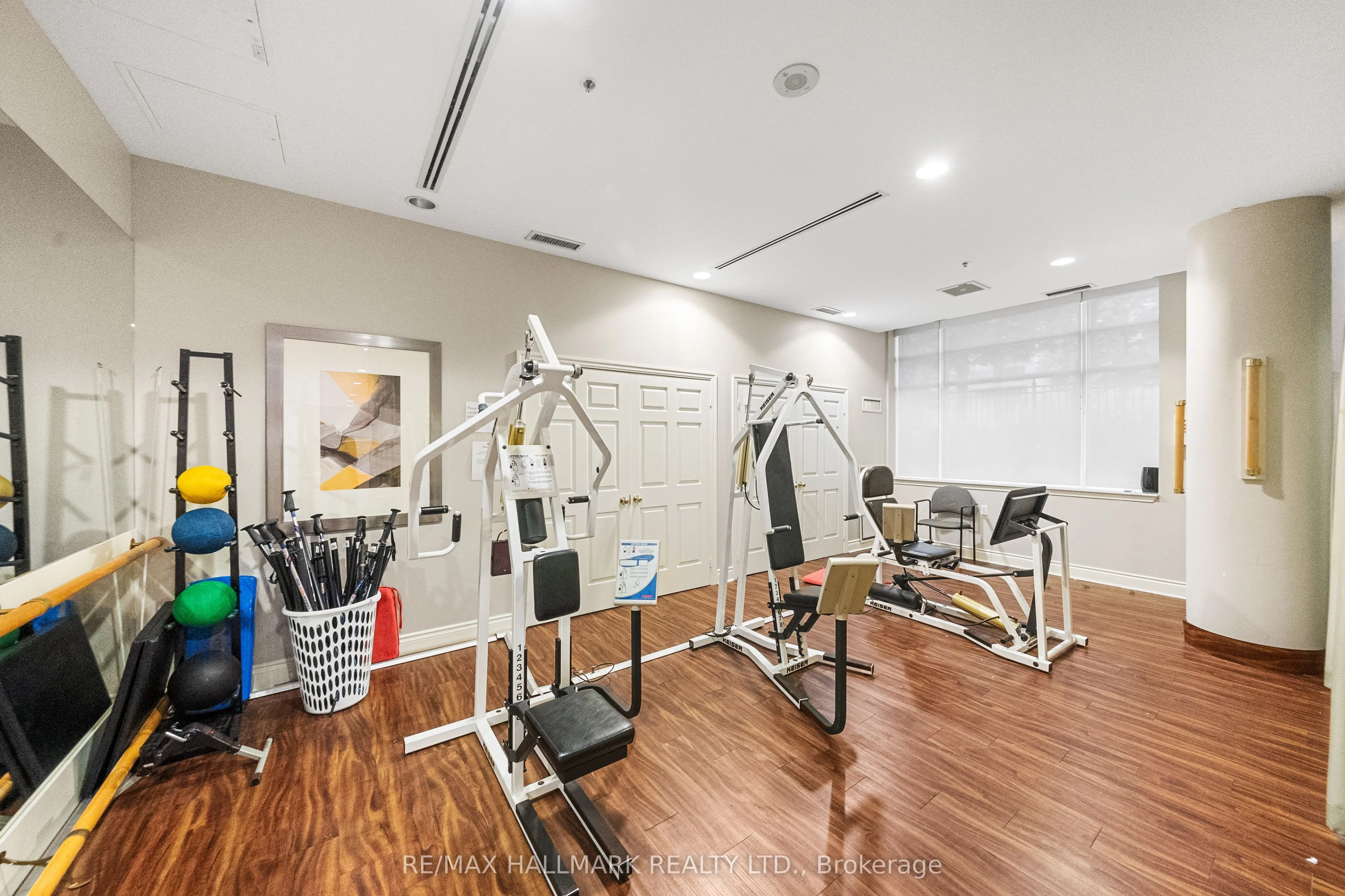 12 Rean Drive, #506