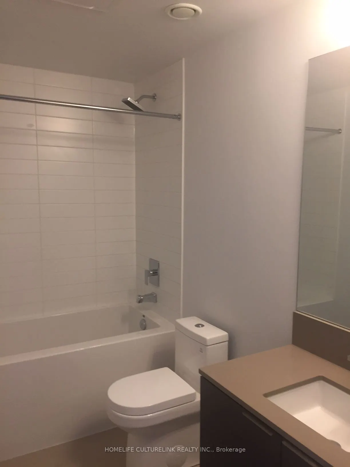 181 Dundas Street E, #4112