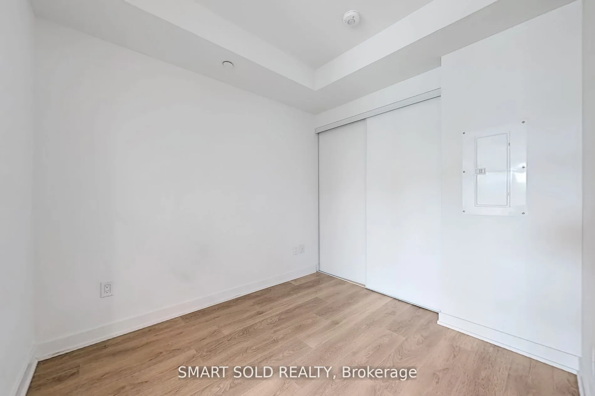 8 Tippett Road, #628