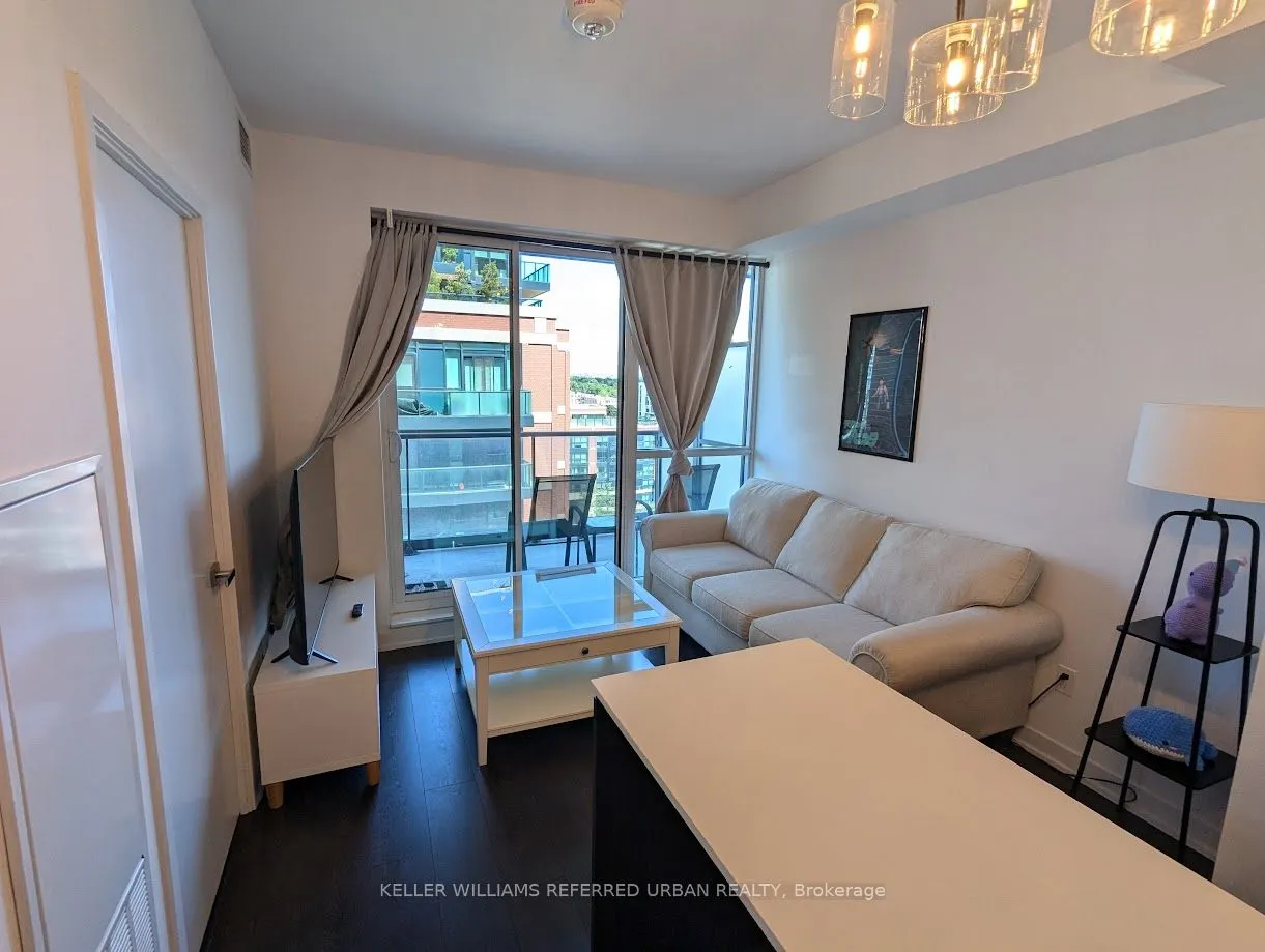 31 Tippett Road, #916