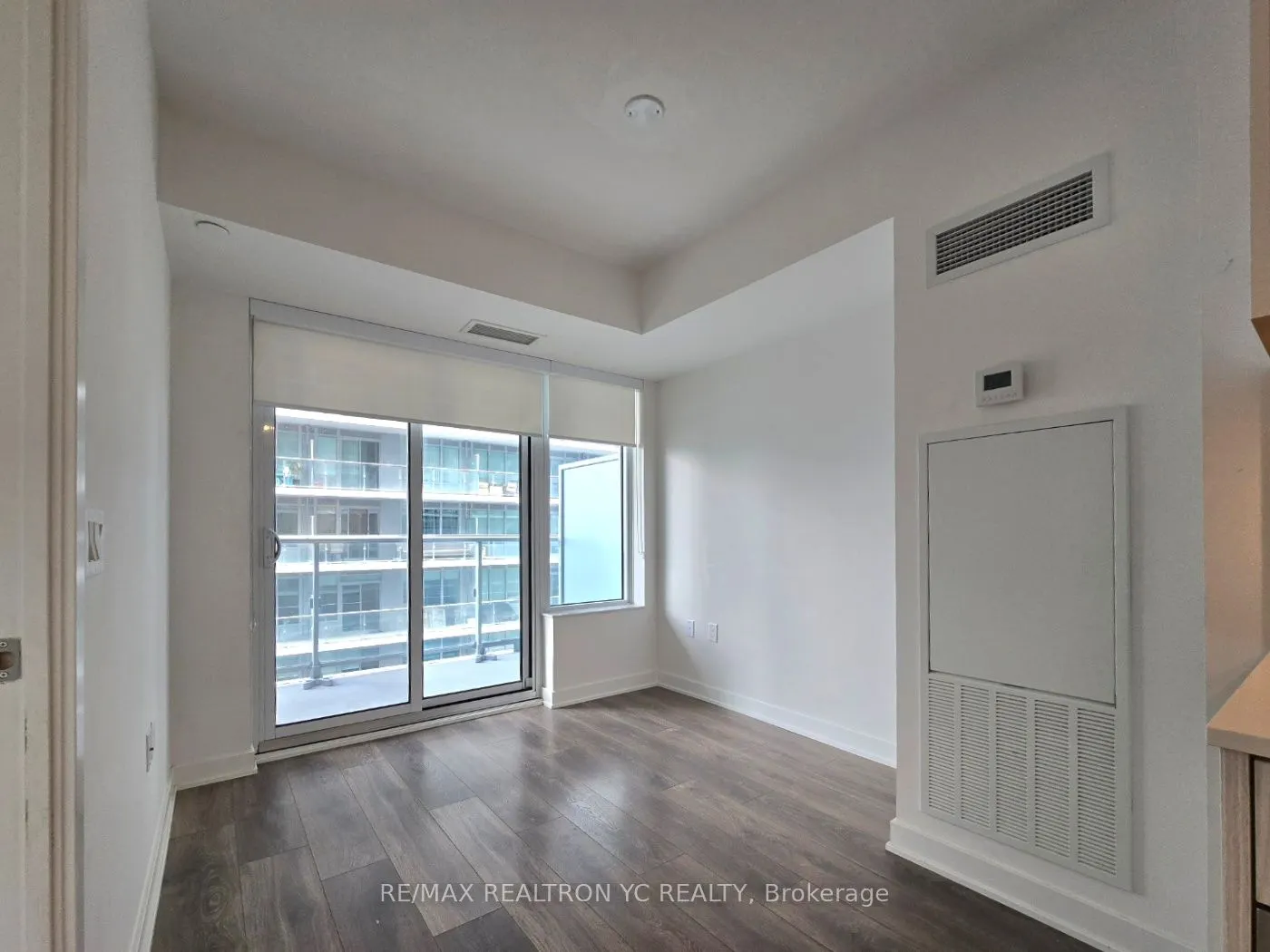 195 Redpath Avenue, #3015