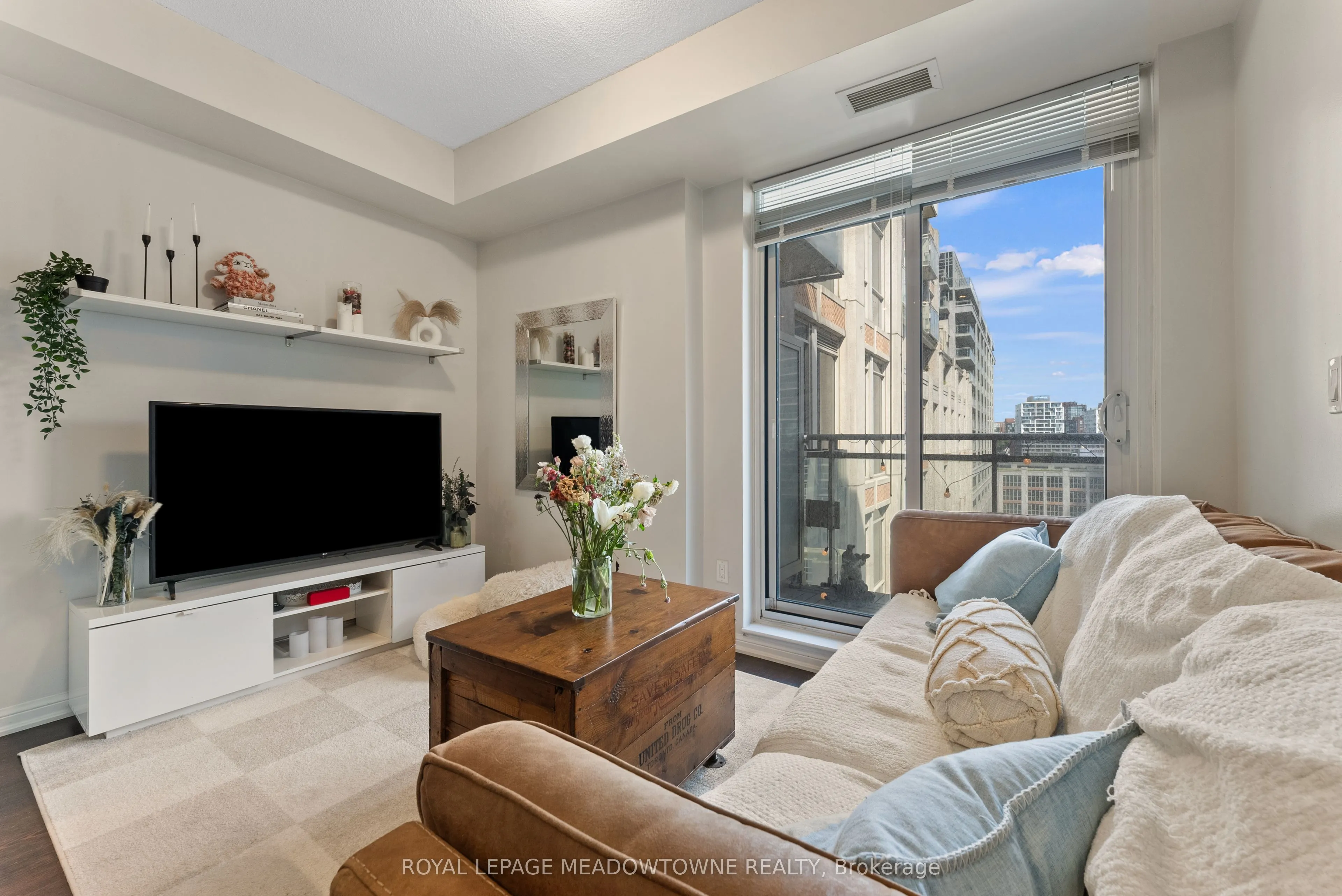 628 Fleet Street, #916
