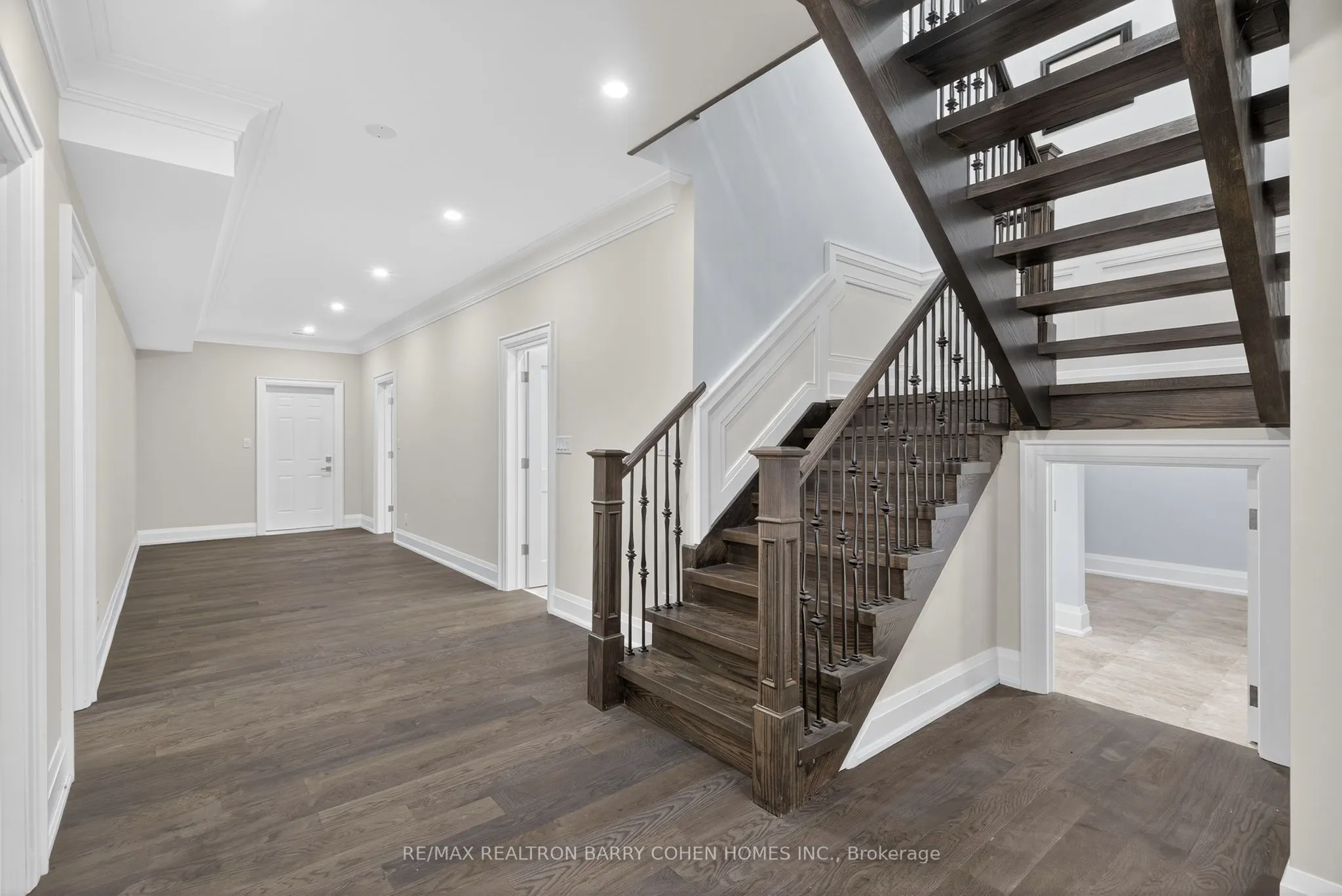 64 Empress Avenue