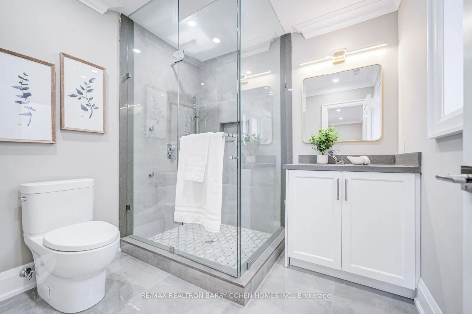 64 Empress Avenue