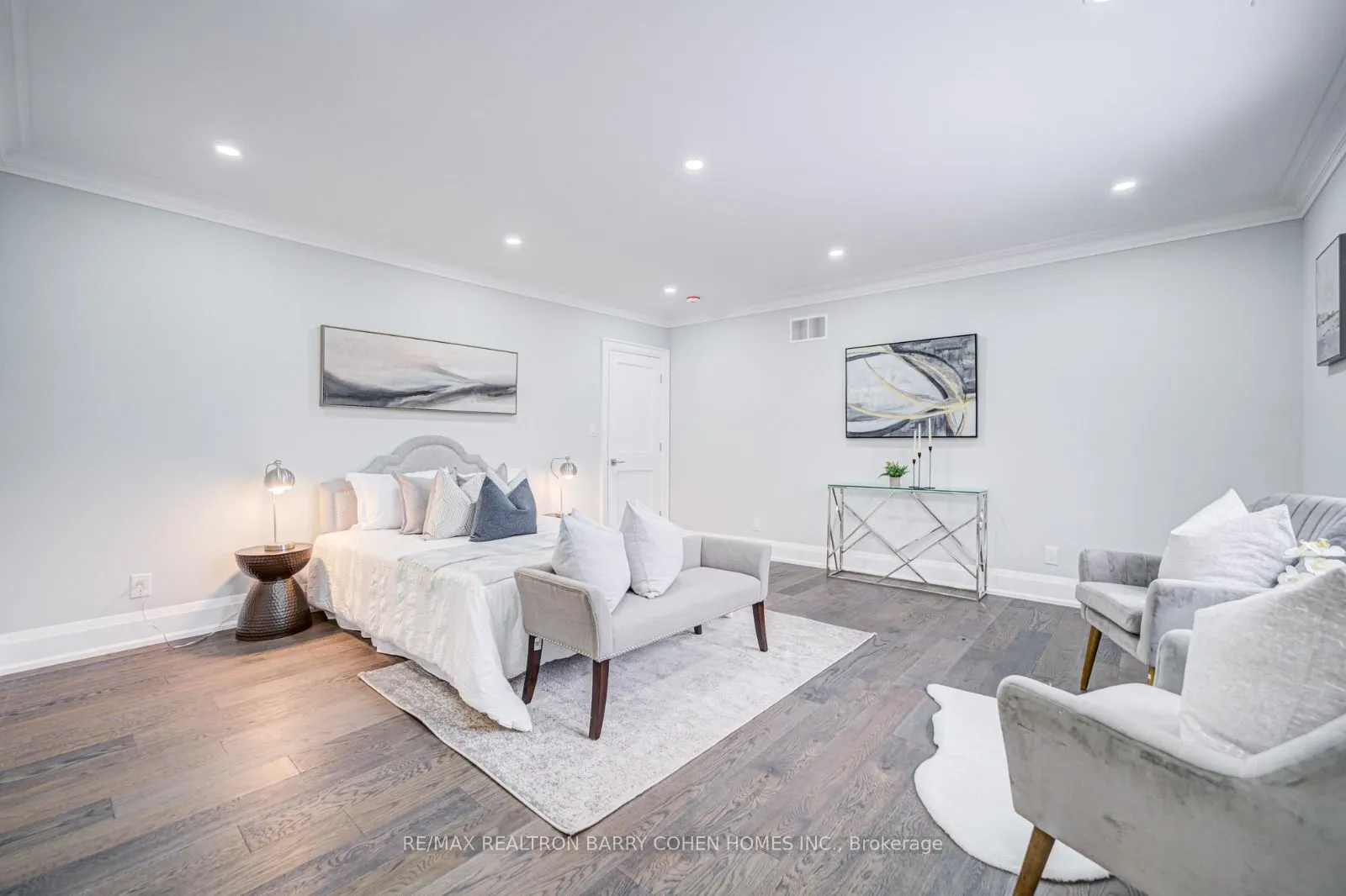 64 Empress Avenue