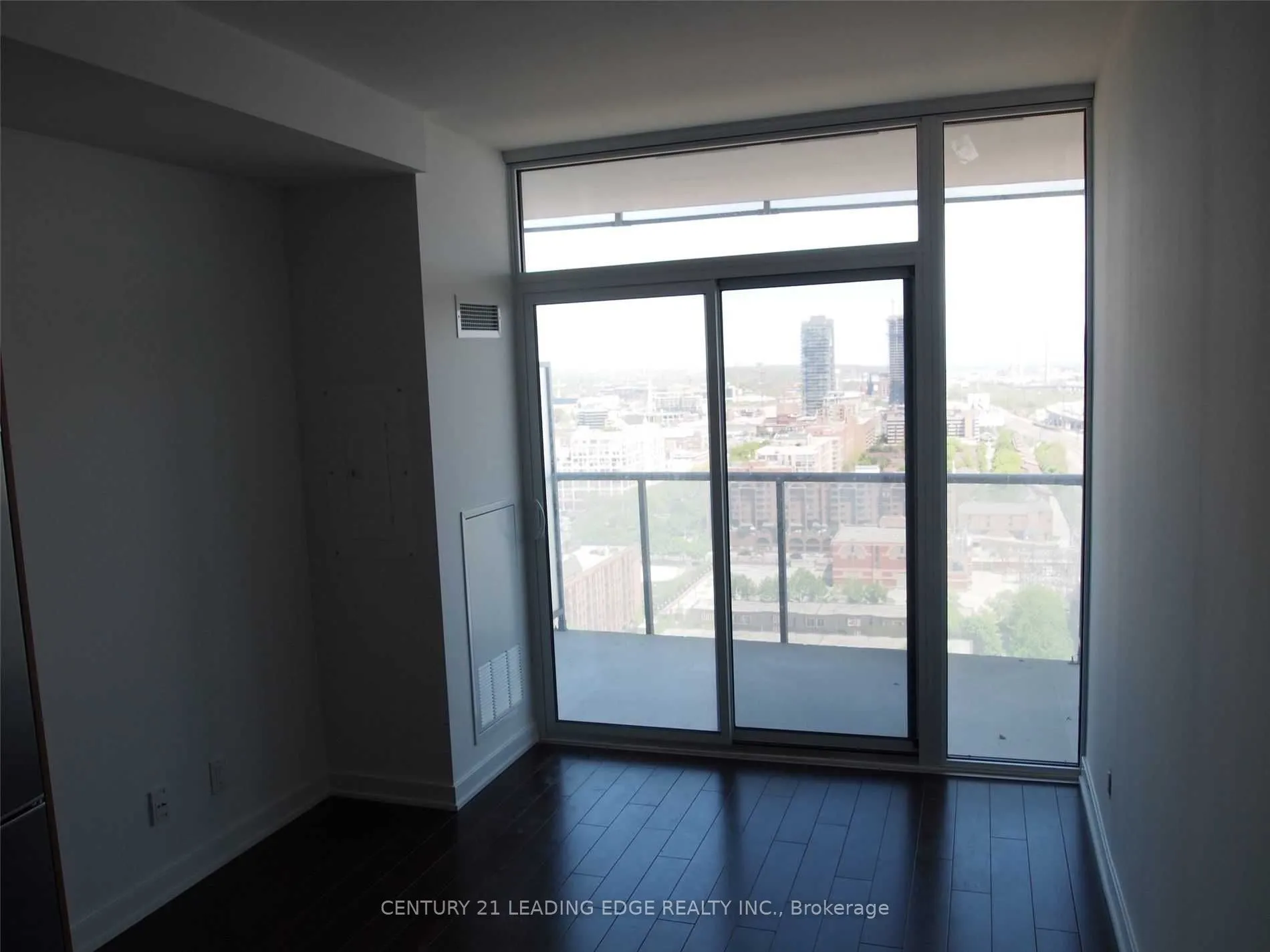 1 Market Street W, #2107