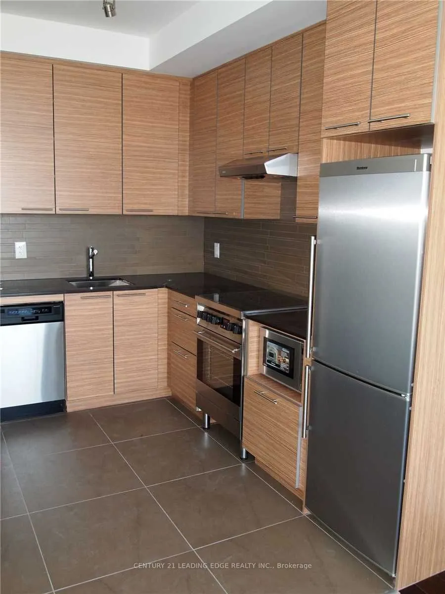 1 Market Street W, #2107