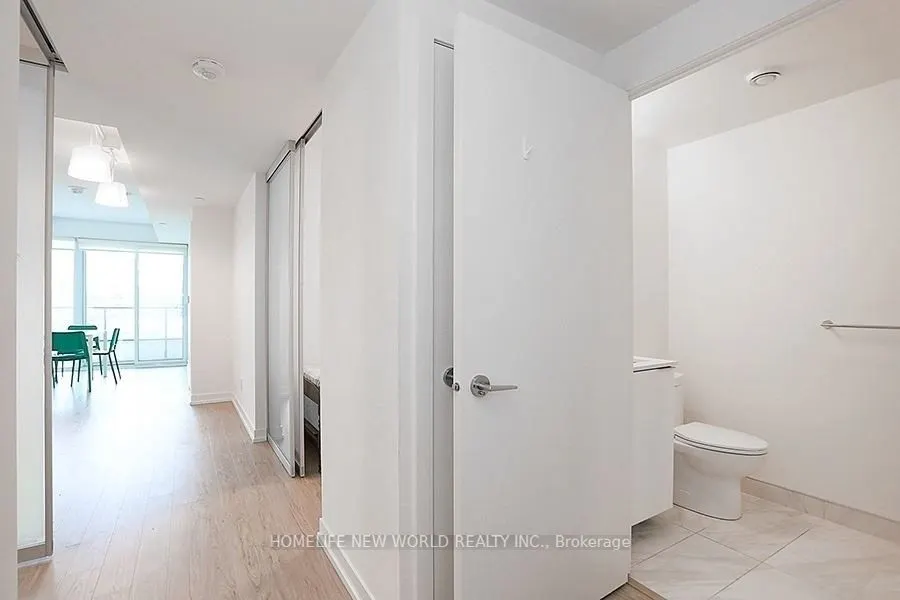85 Wood Street, #717