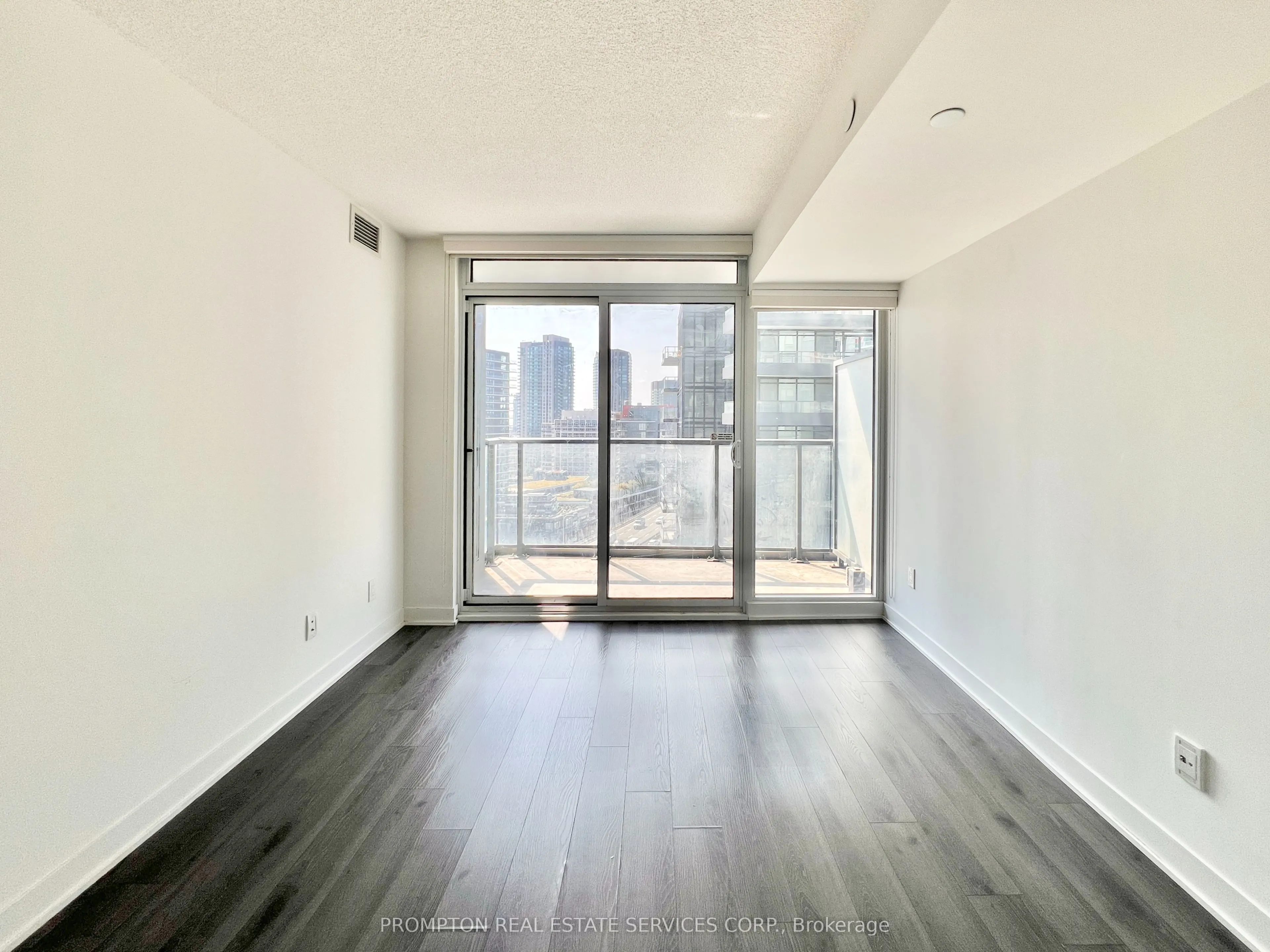 70 Queens Wharf Road, #1903