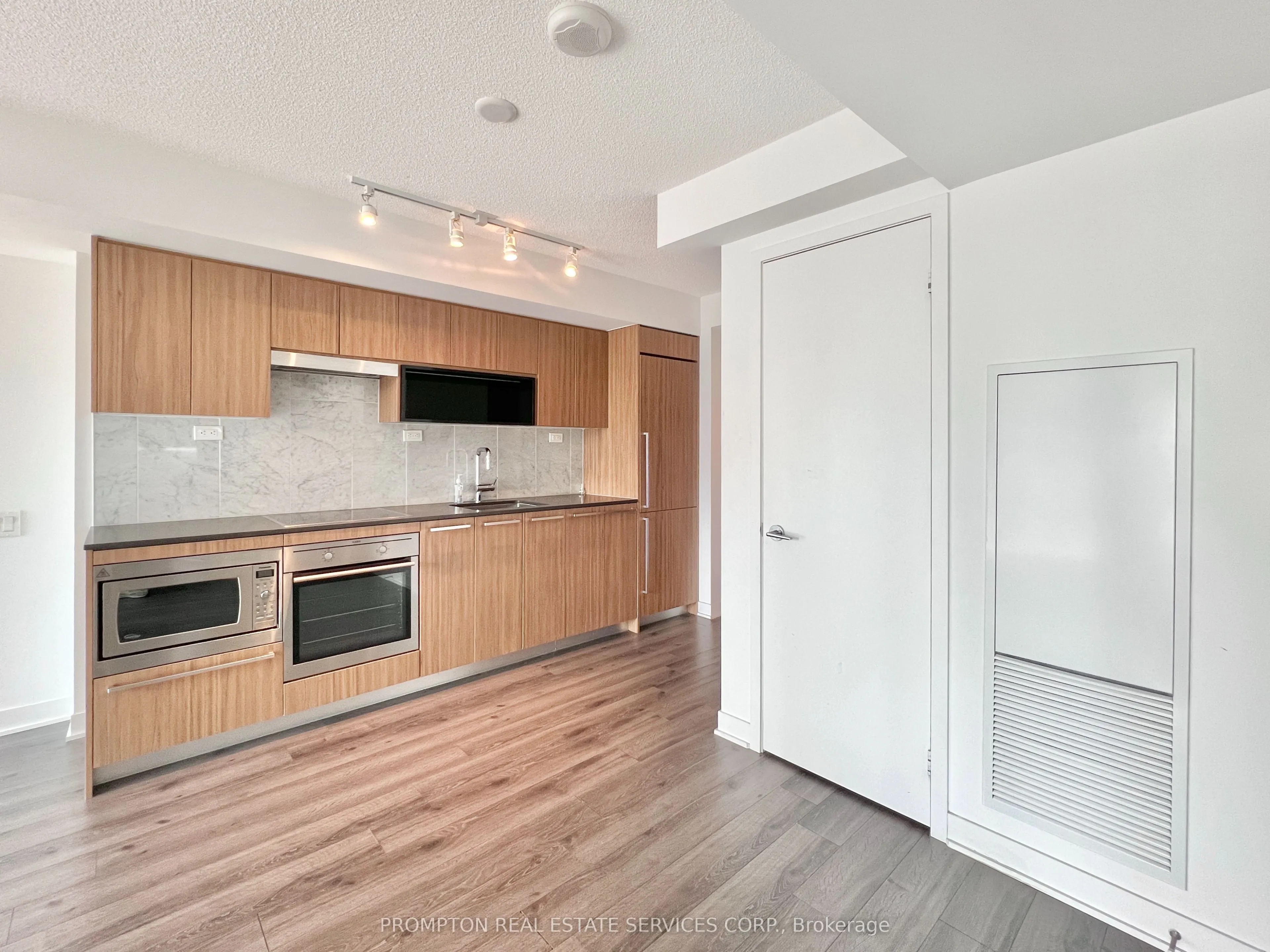 70 Queens Wharf Road, #1903