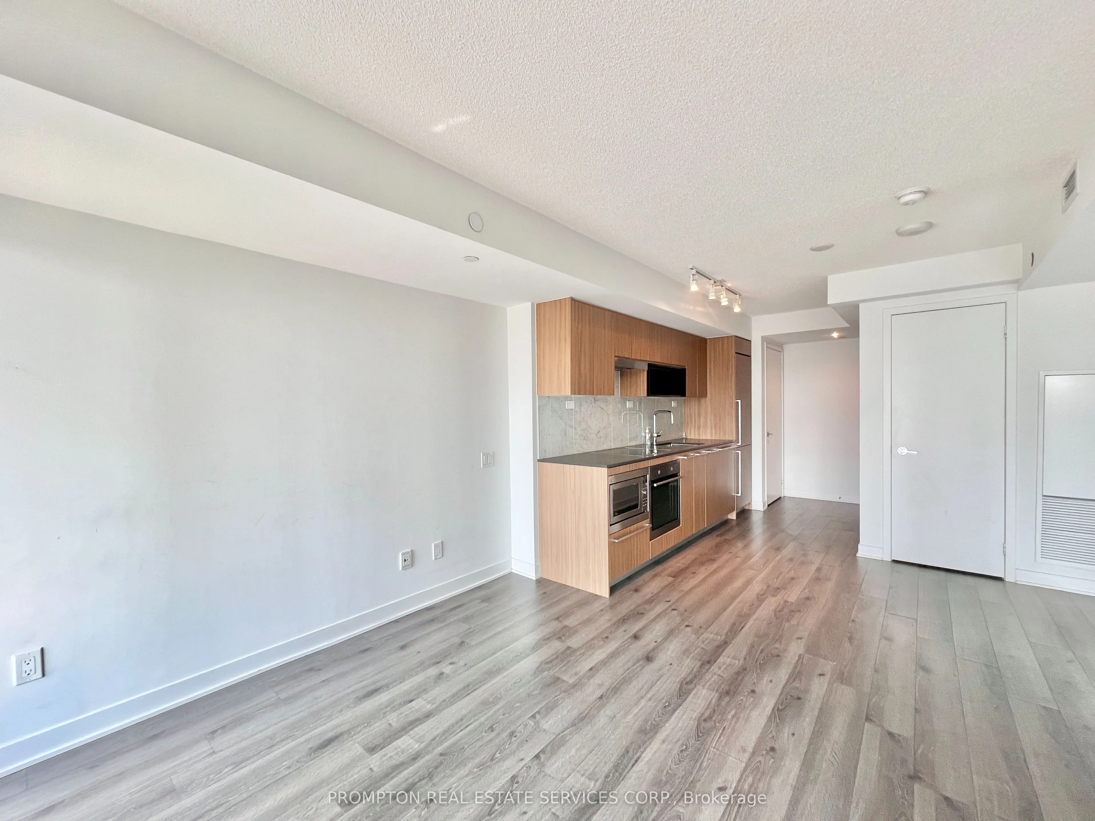 70 Queens Wharf Road, #1903