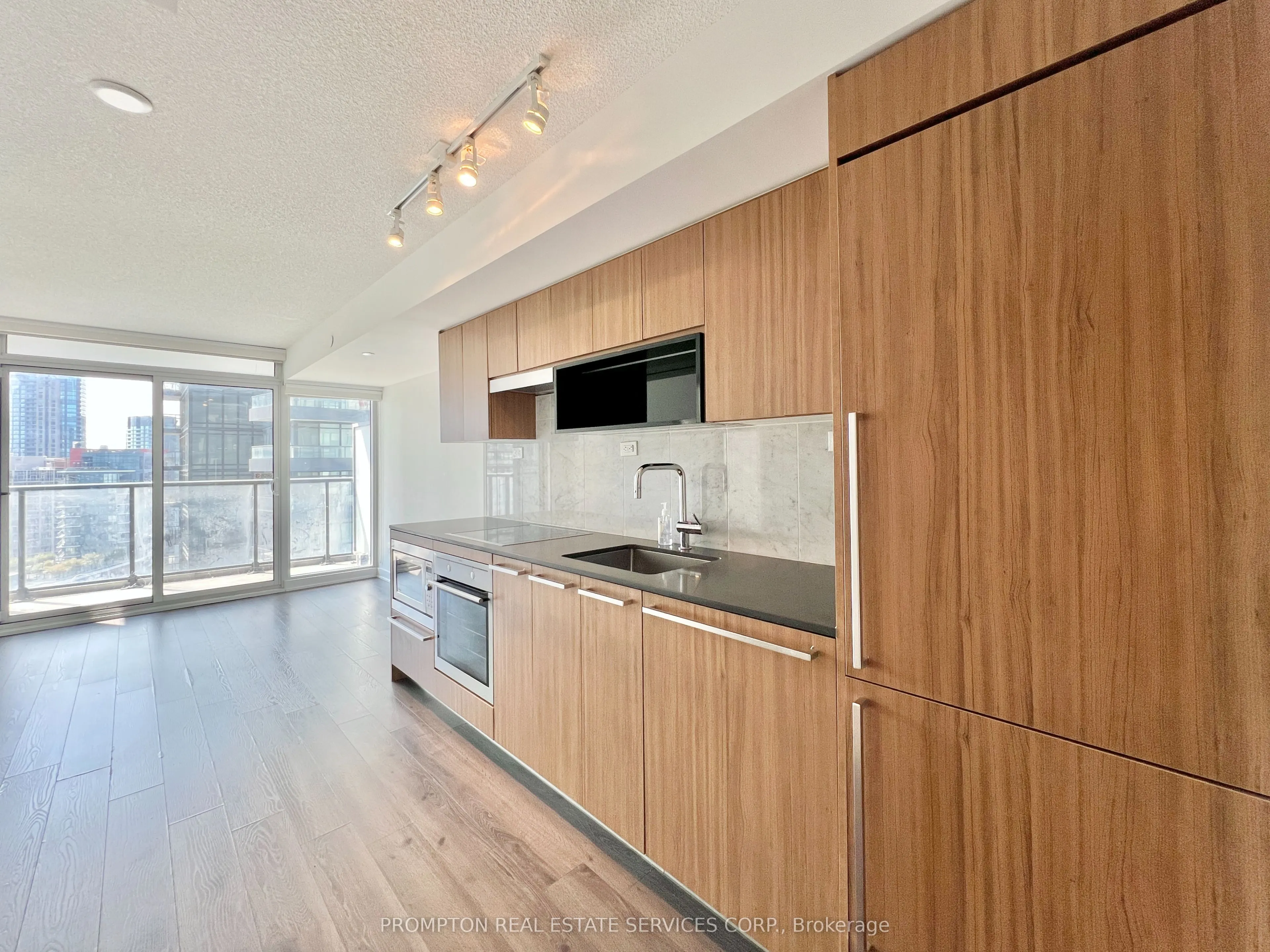70 Queens Wharf Road, #1903