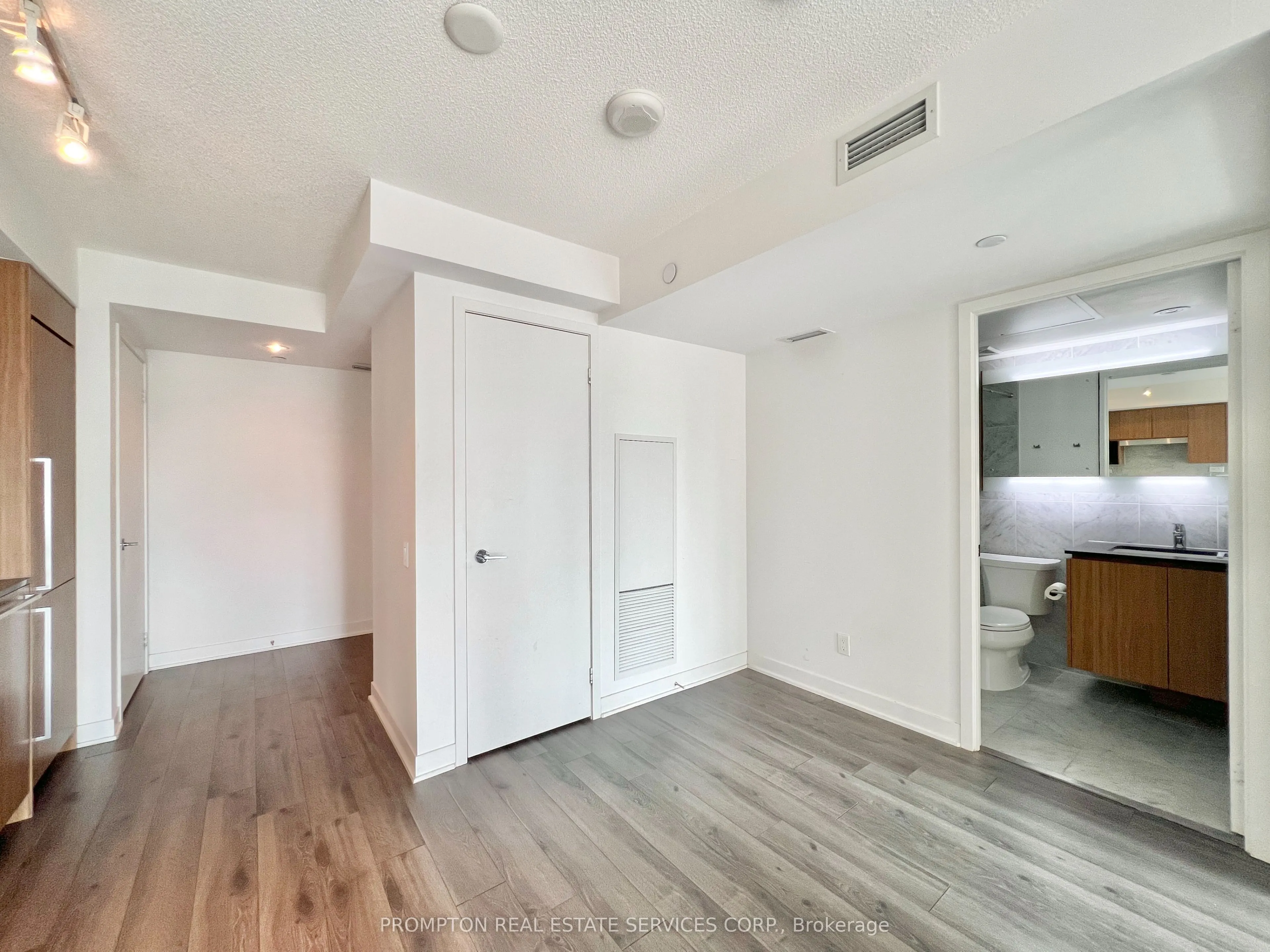 70 Queens Wharf Road, #1903