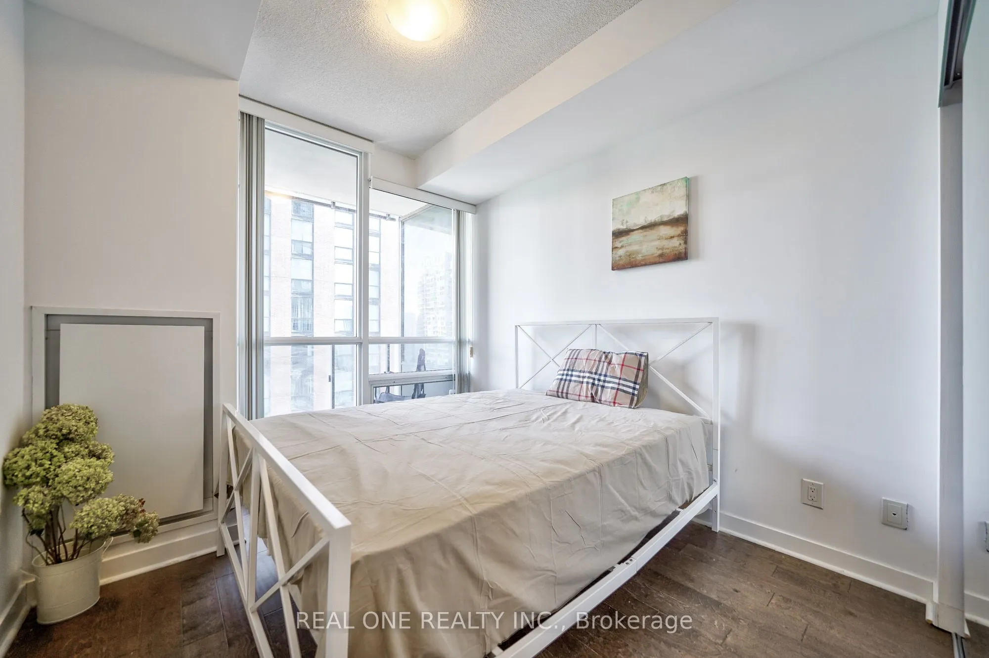 295 Adelaide Street W, #3106