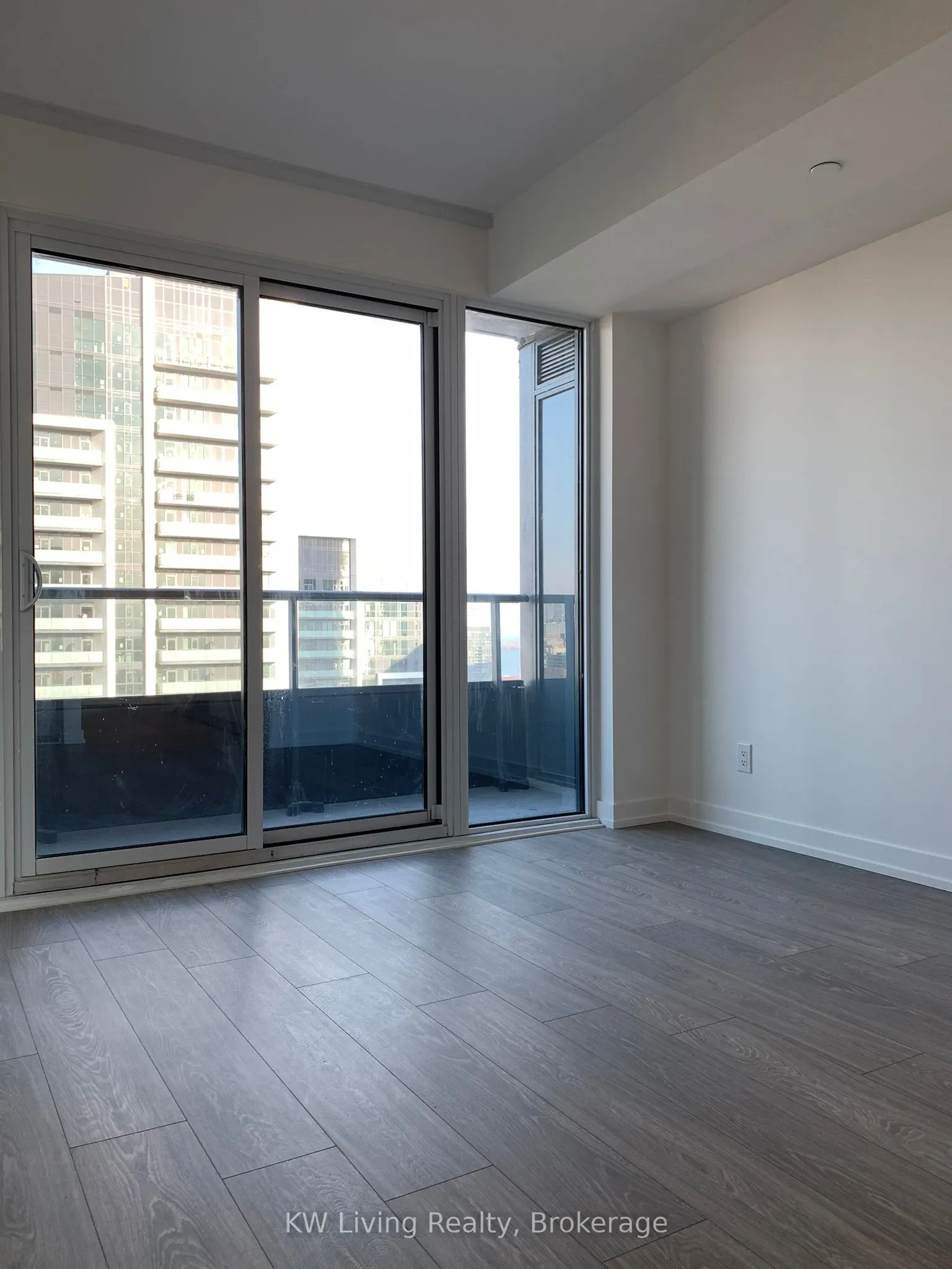 19 Western Battery Road, #3101