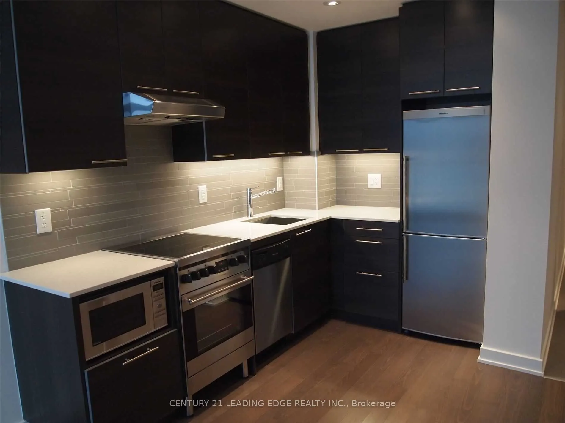 1 Market Street, #2108