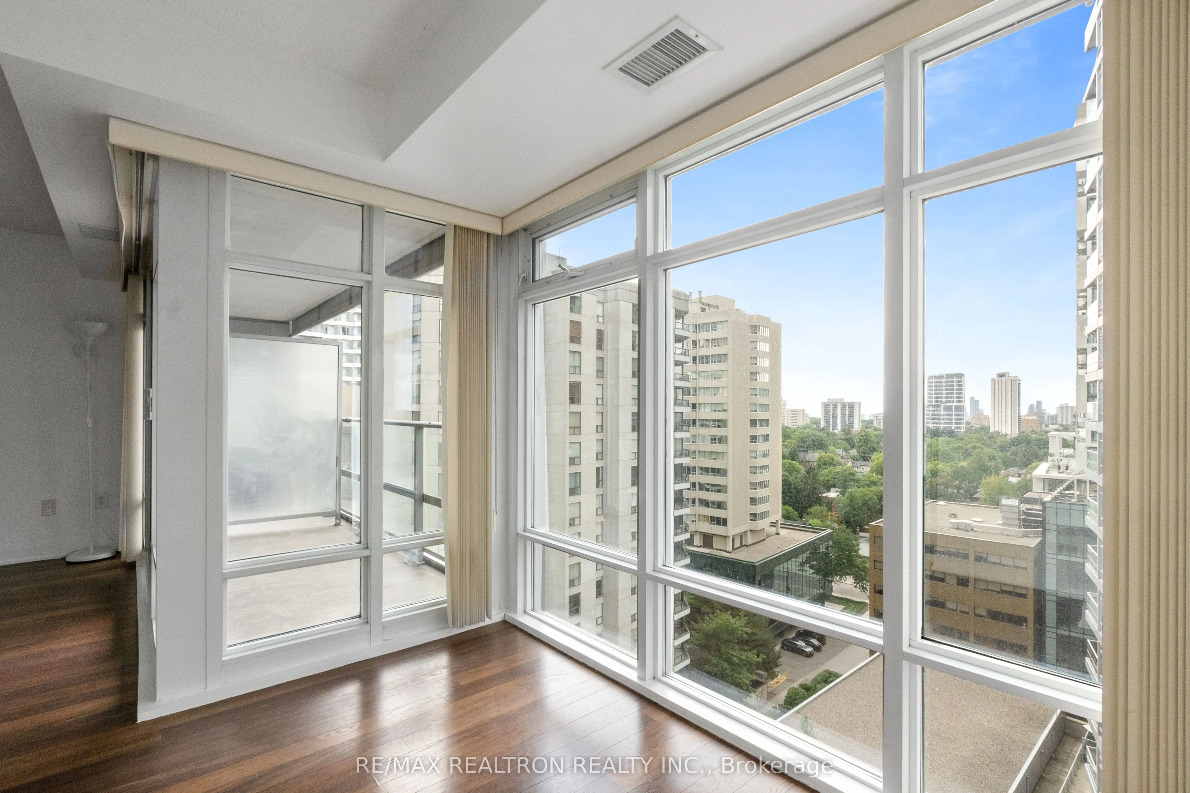 2191 Yonge Street, #1404