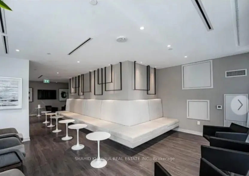 99 Broadway Avenue, #3011