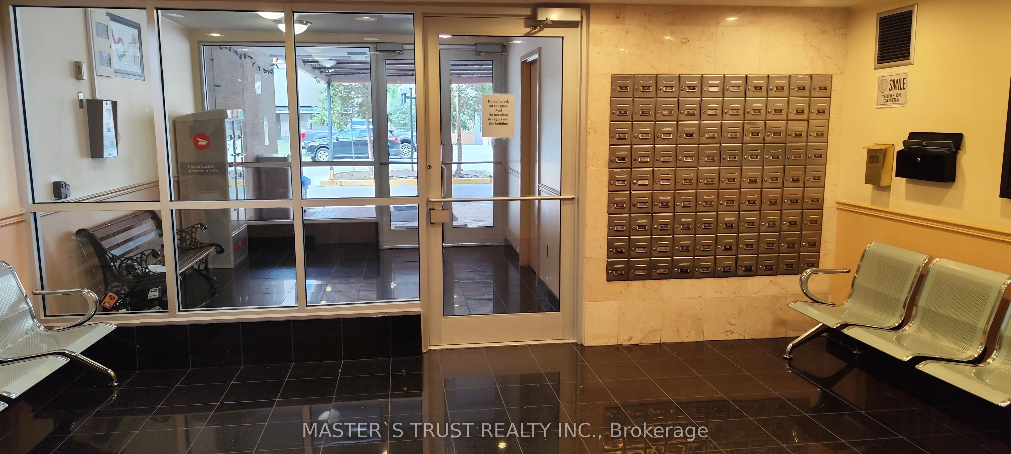 165 Cherokee Boulevard, #209