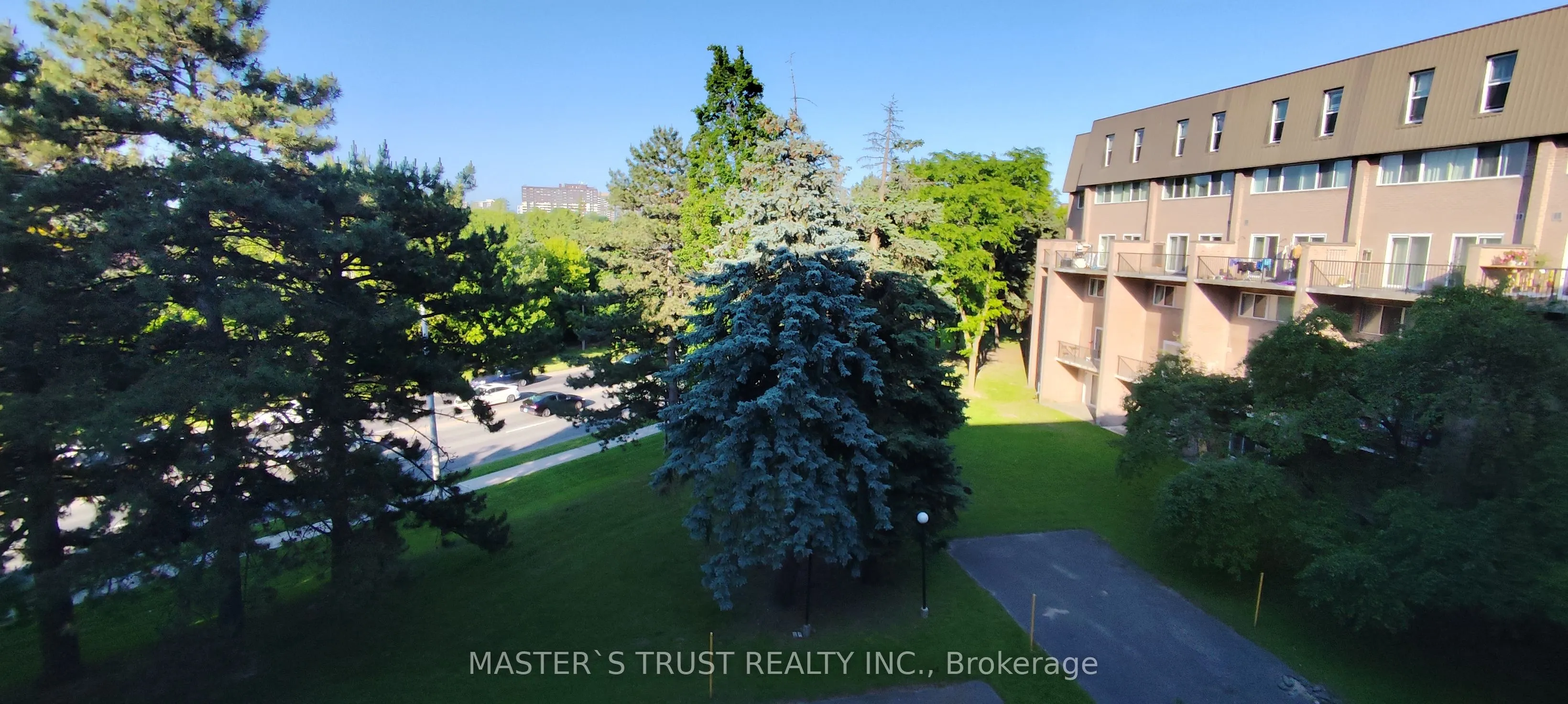 165 Cherokee Boulevard, #209