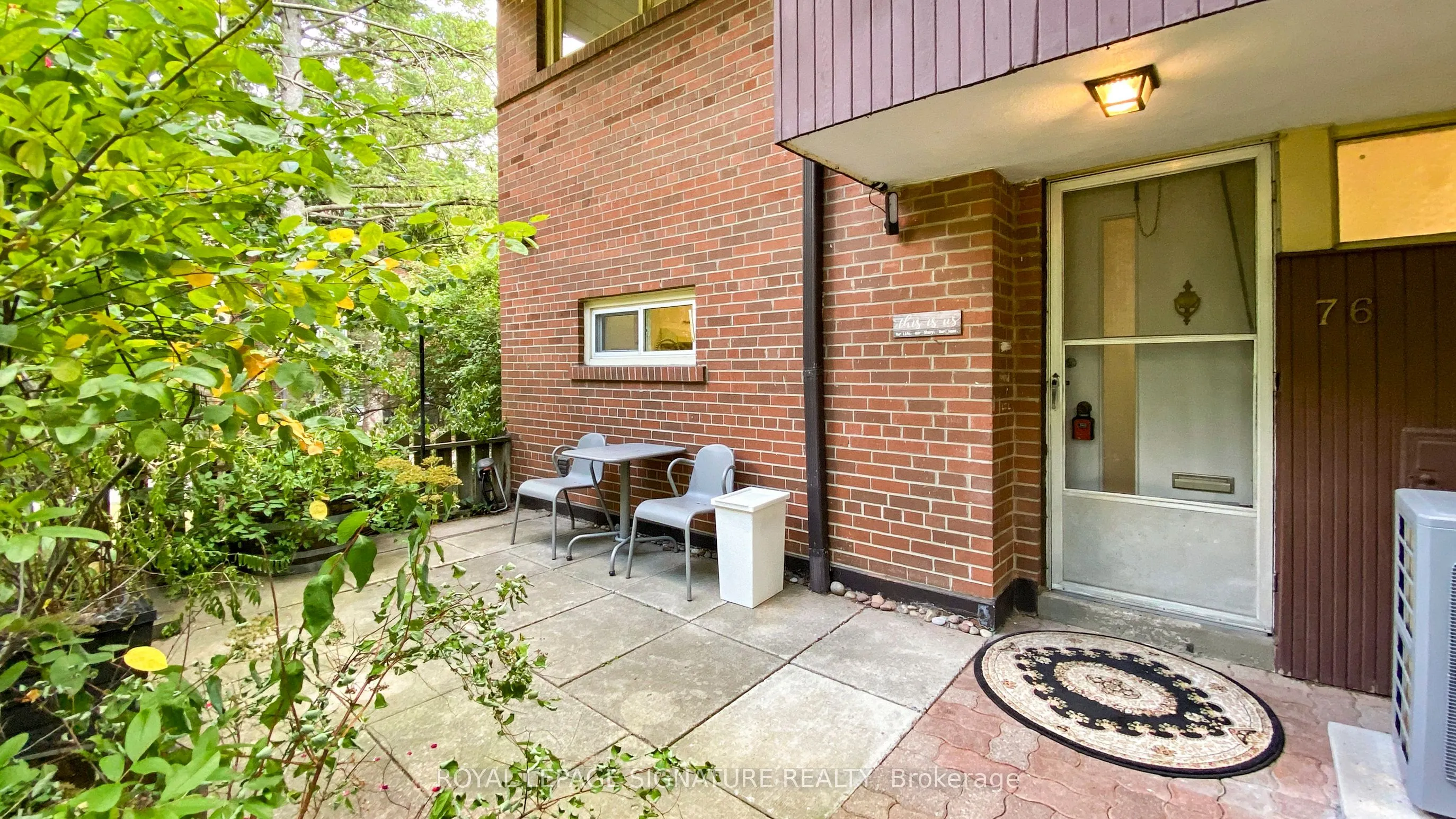 6 Esterbrooke Avenue, #76