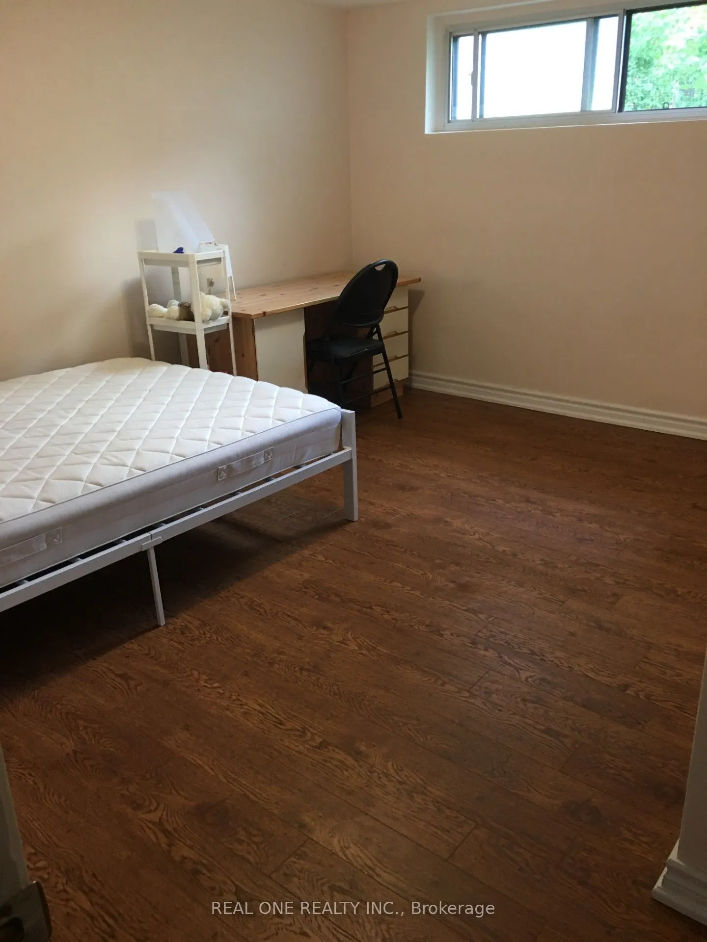3 Amos Crescent, #Bsmt