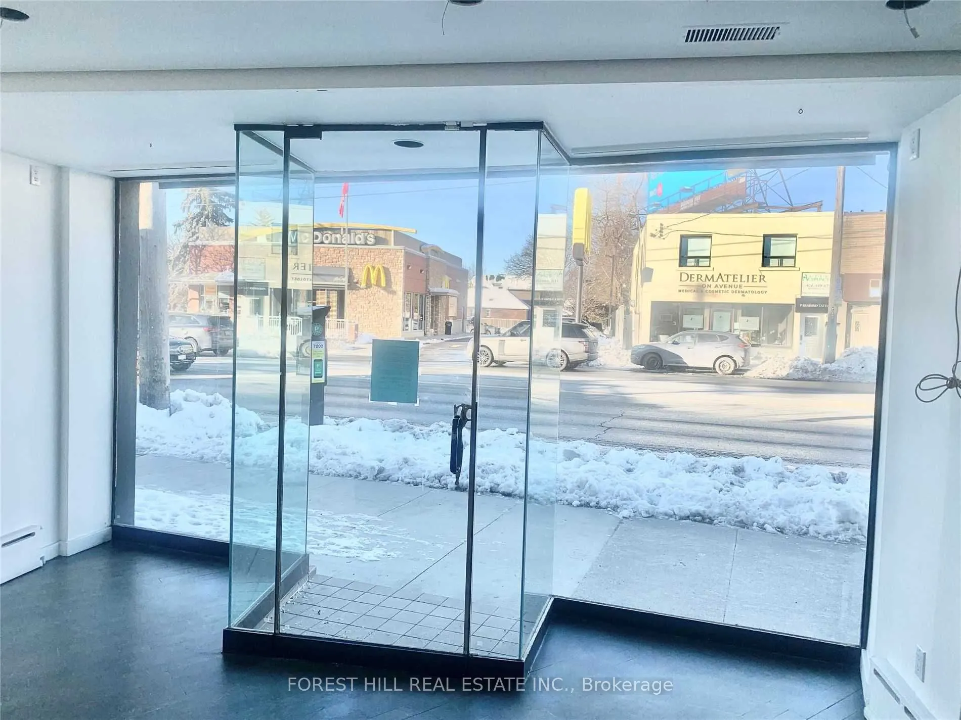 1897 Avenue Road, #Retail-St