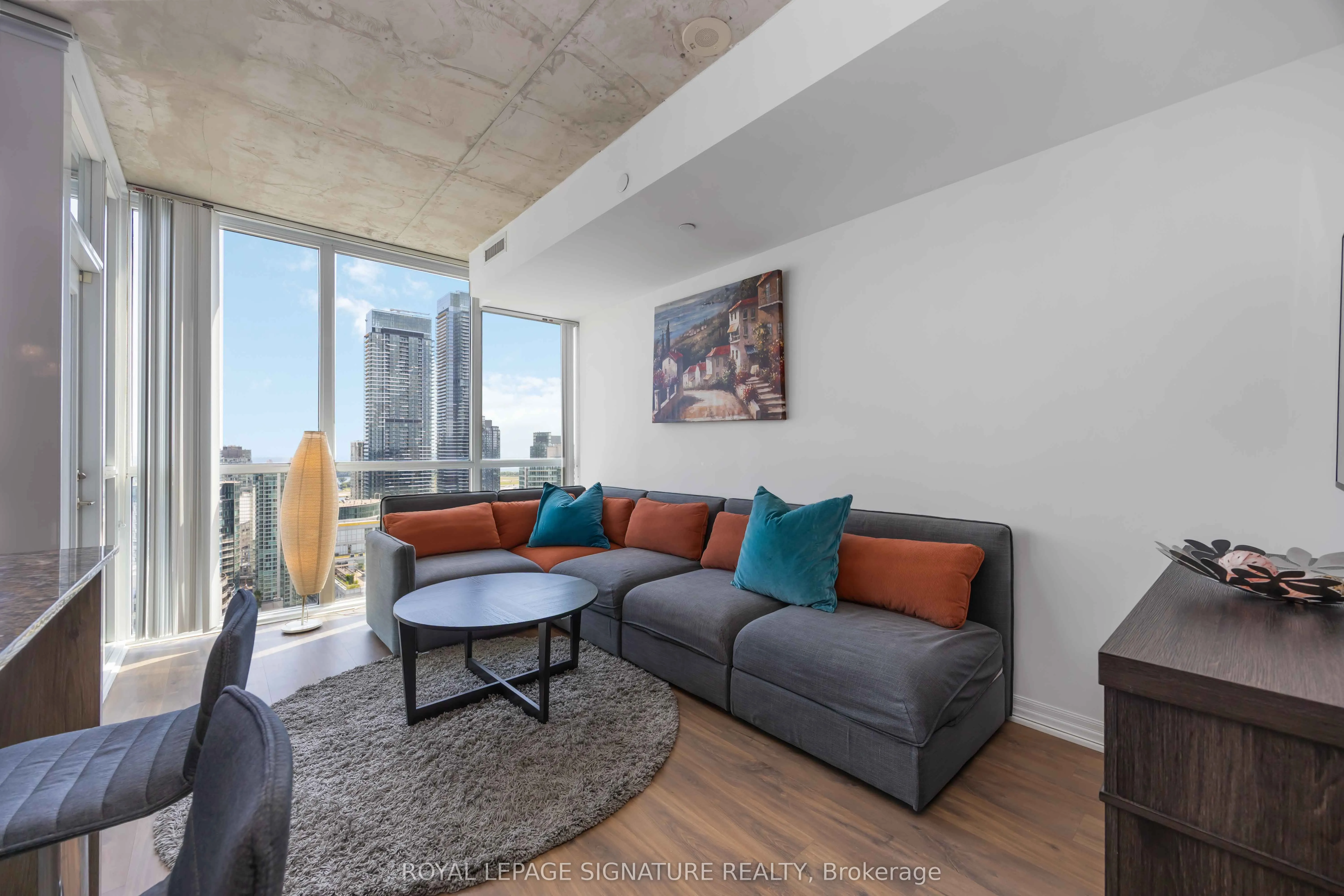 88 Blue Jays Way, #3407