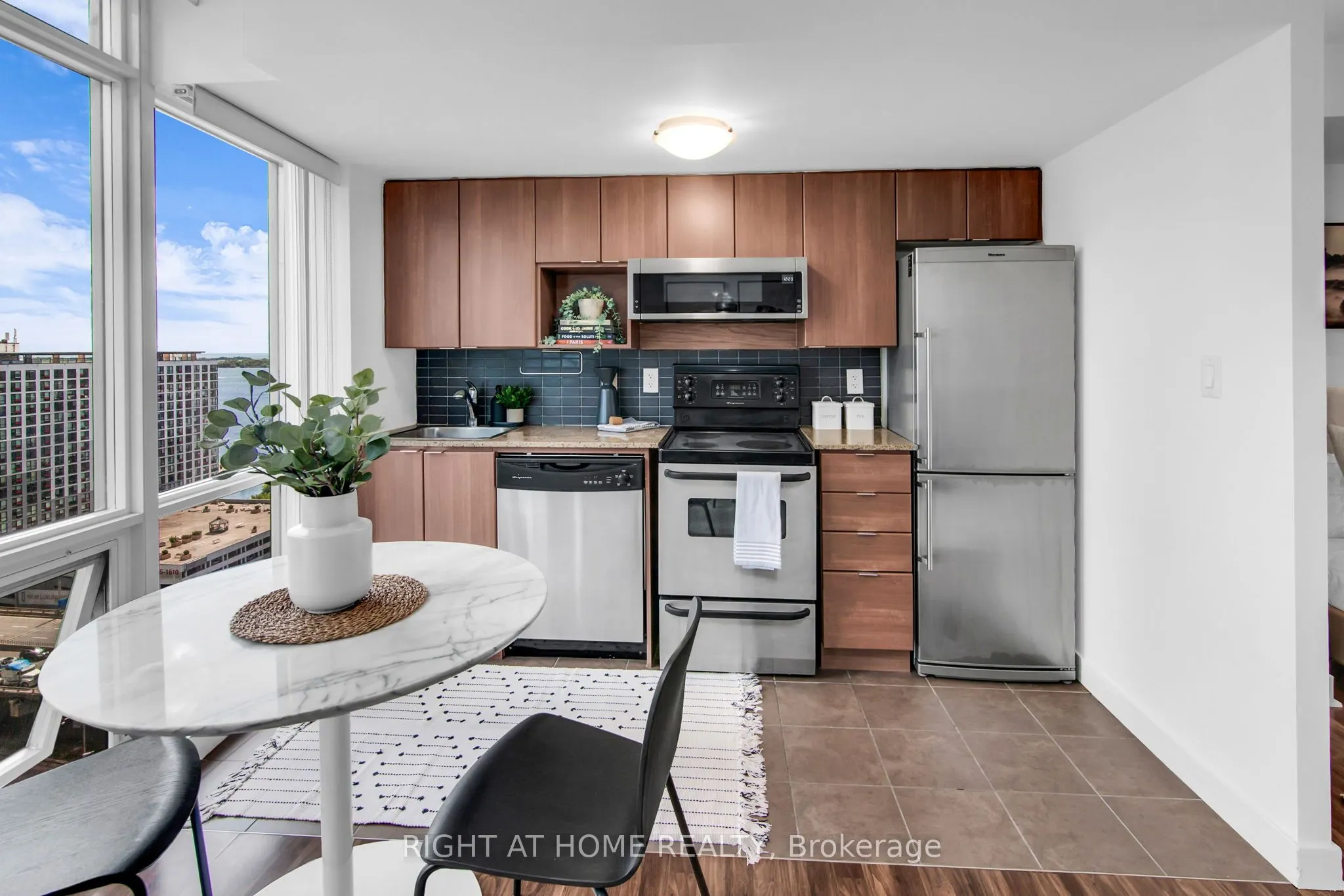 11 Brunel Court, #2509