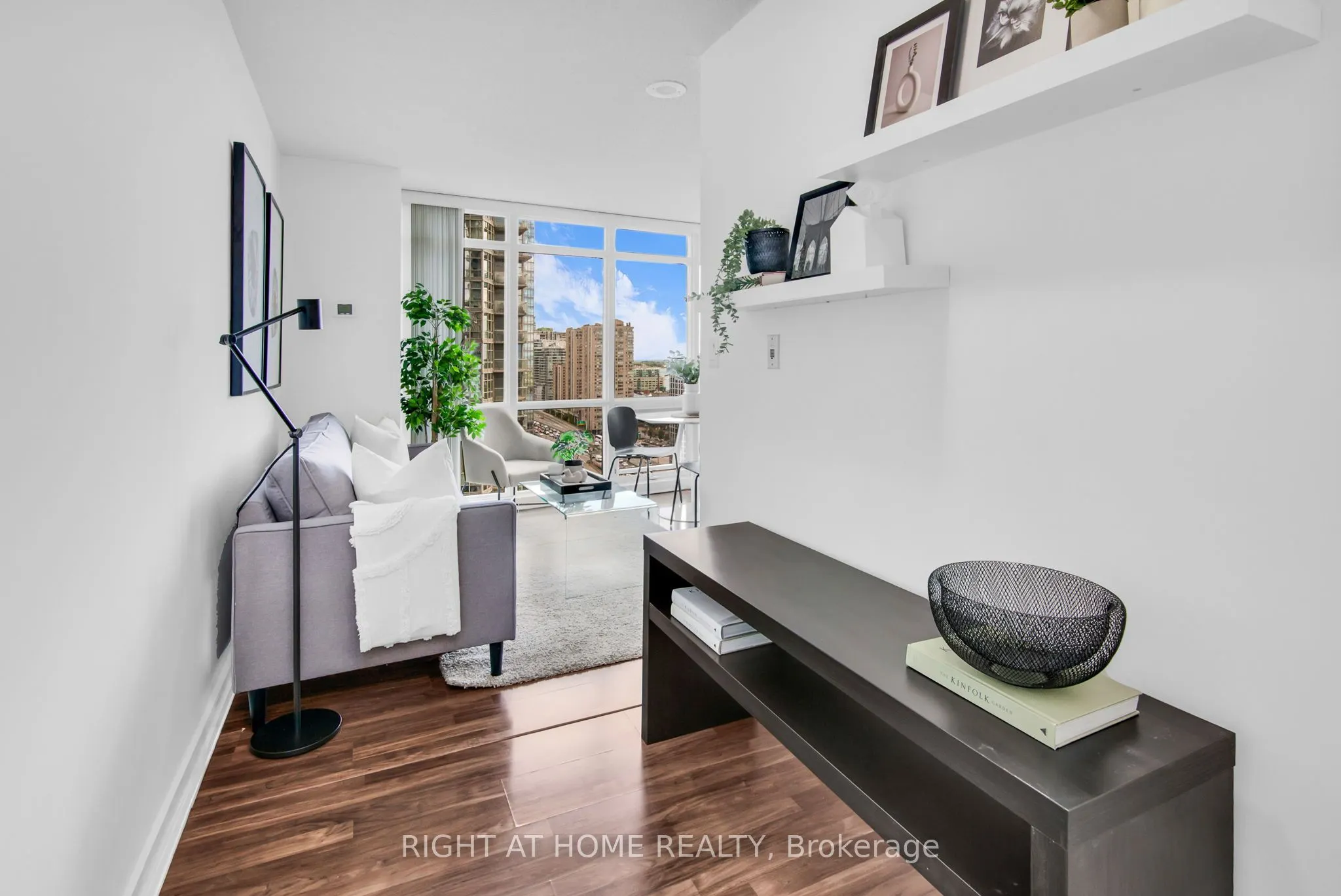 11 Brunel Court, #2509