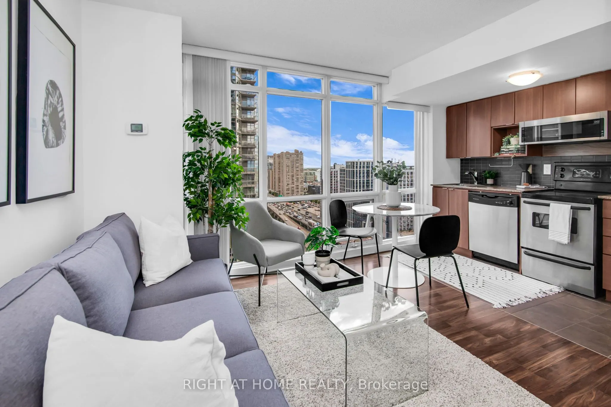 11 Brunel Court, #2509