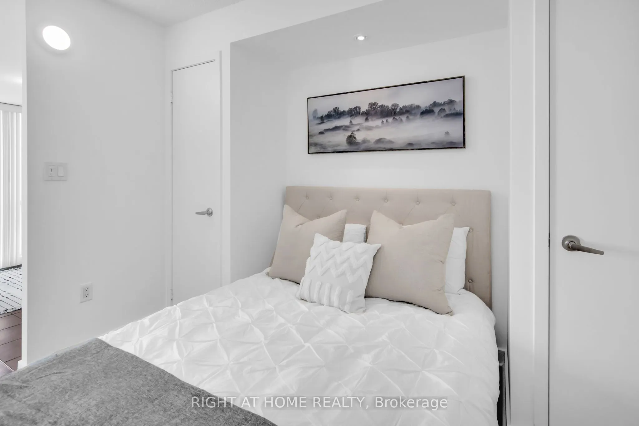 11 Brunel Court, #2509
