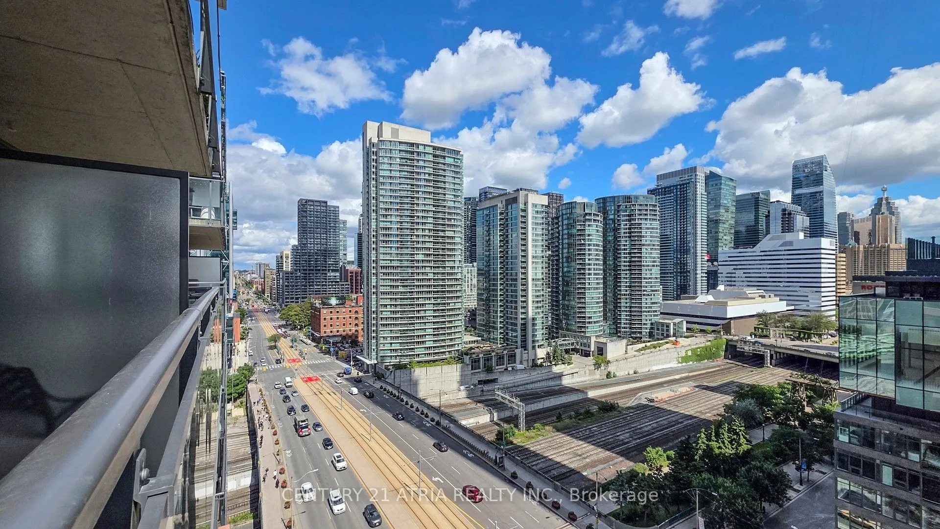 4K Spadina Avenue, #1708
