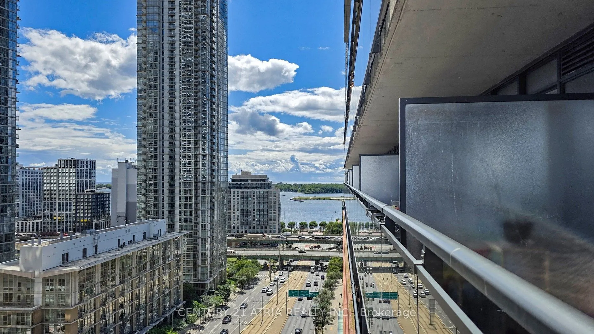 4K Spadina Avenue, #1708