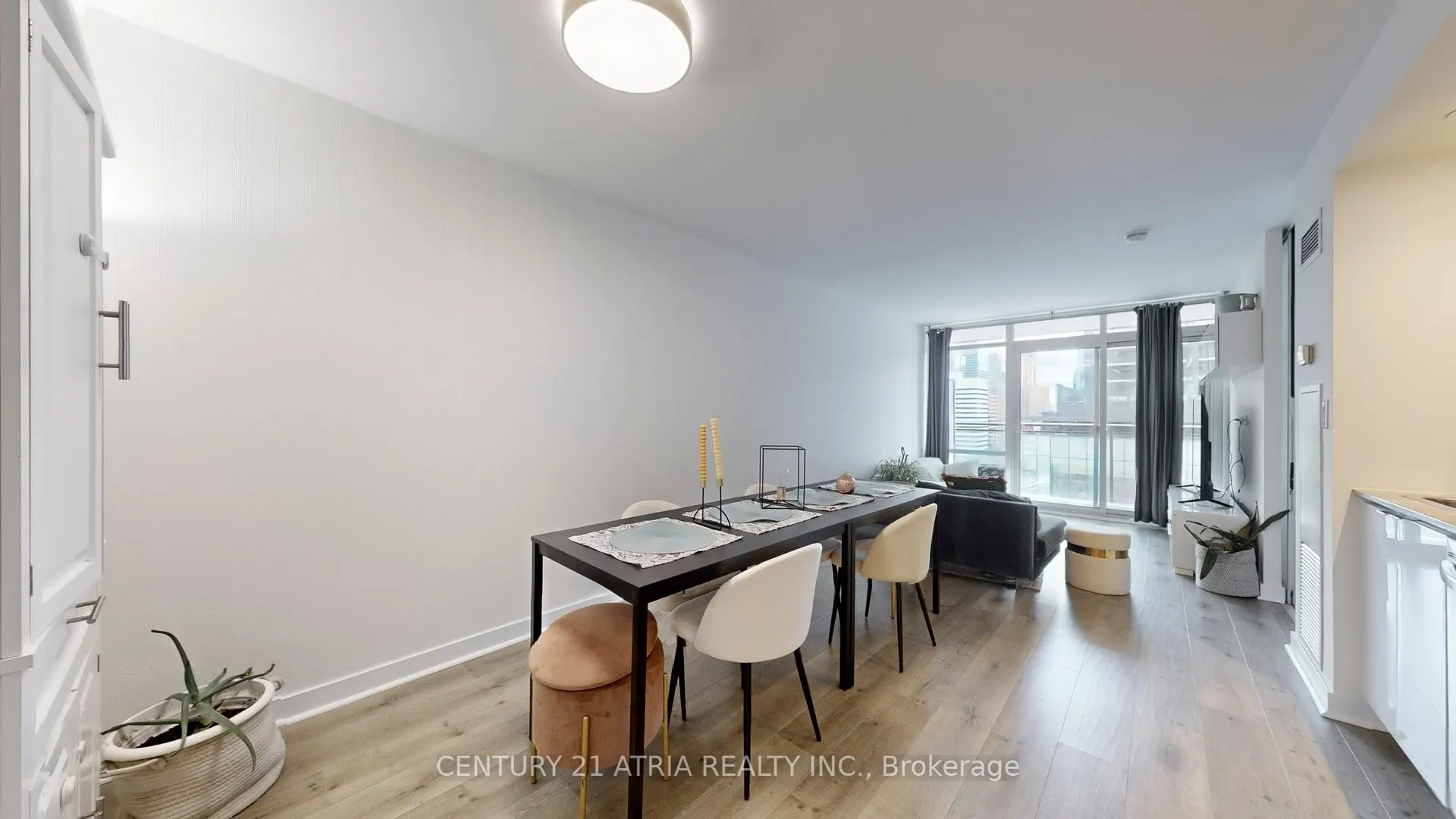 4K Spadina Avenue, #1708