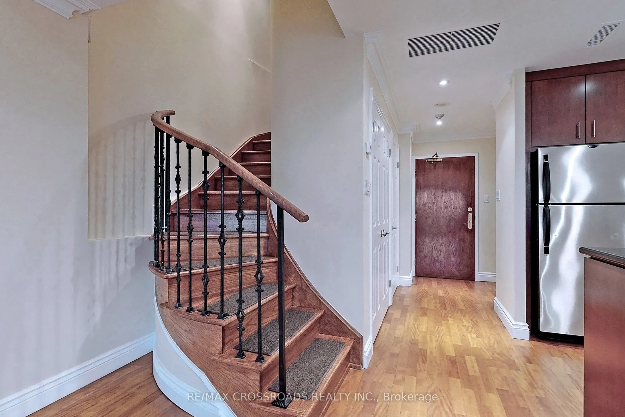 1001 Bay Street N, #Ph02