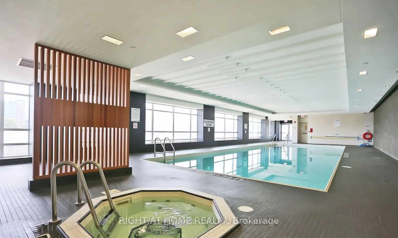 275 Yorkland Road, #204
