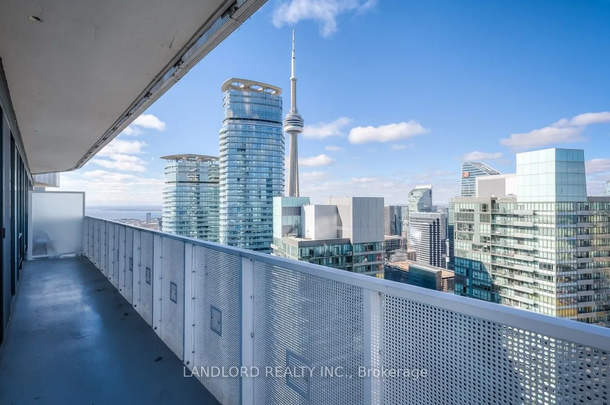 100 Harbour Street, #5804