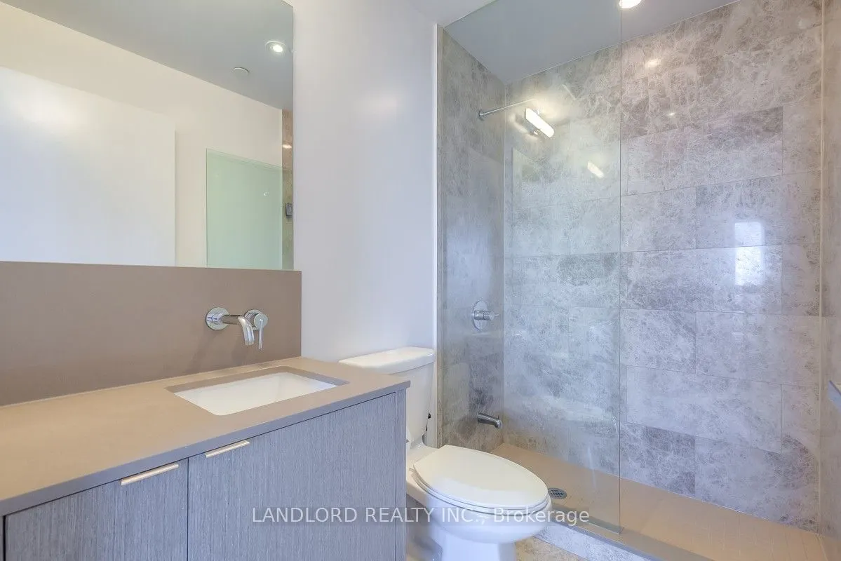 100 Harbour Street, #5804
