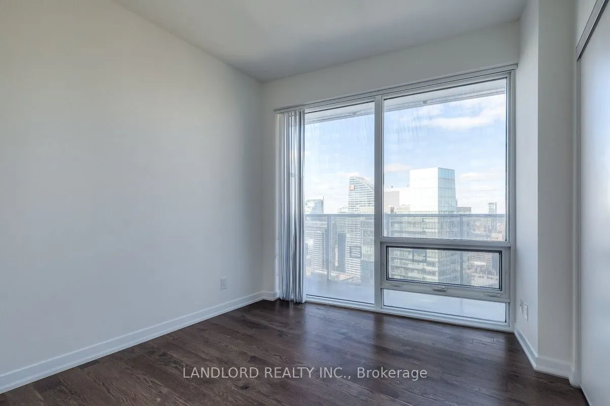 100 Harbour Street, #5804
