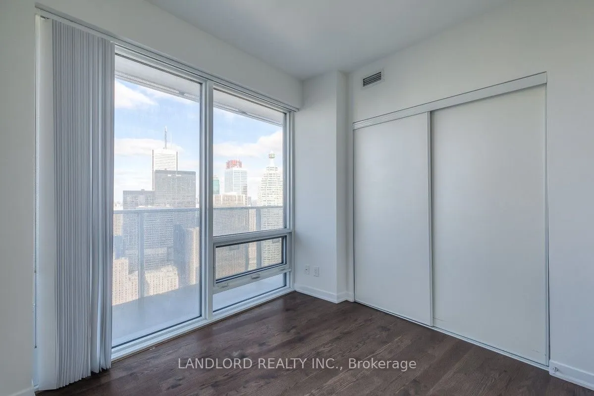 100 Harbour Street, #5804