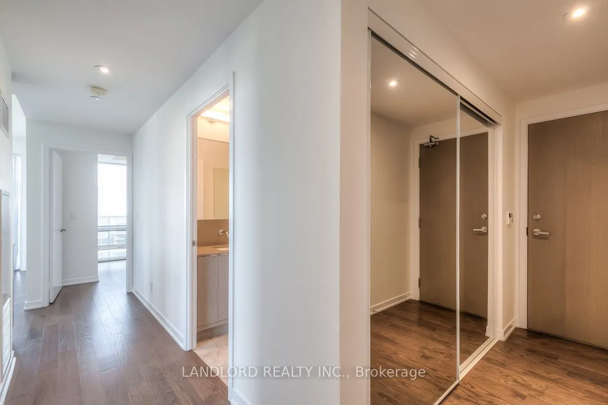 100 Harbour Street, #5804