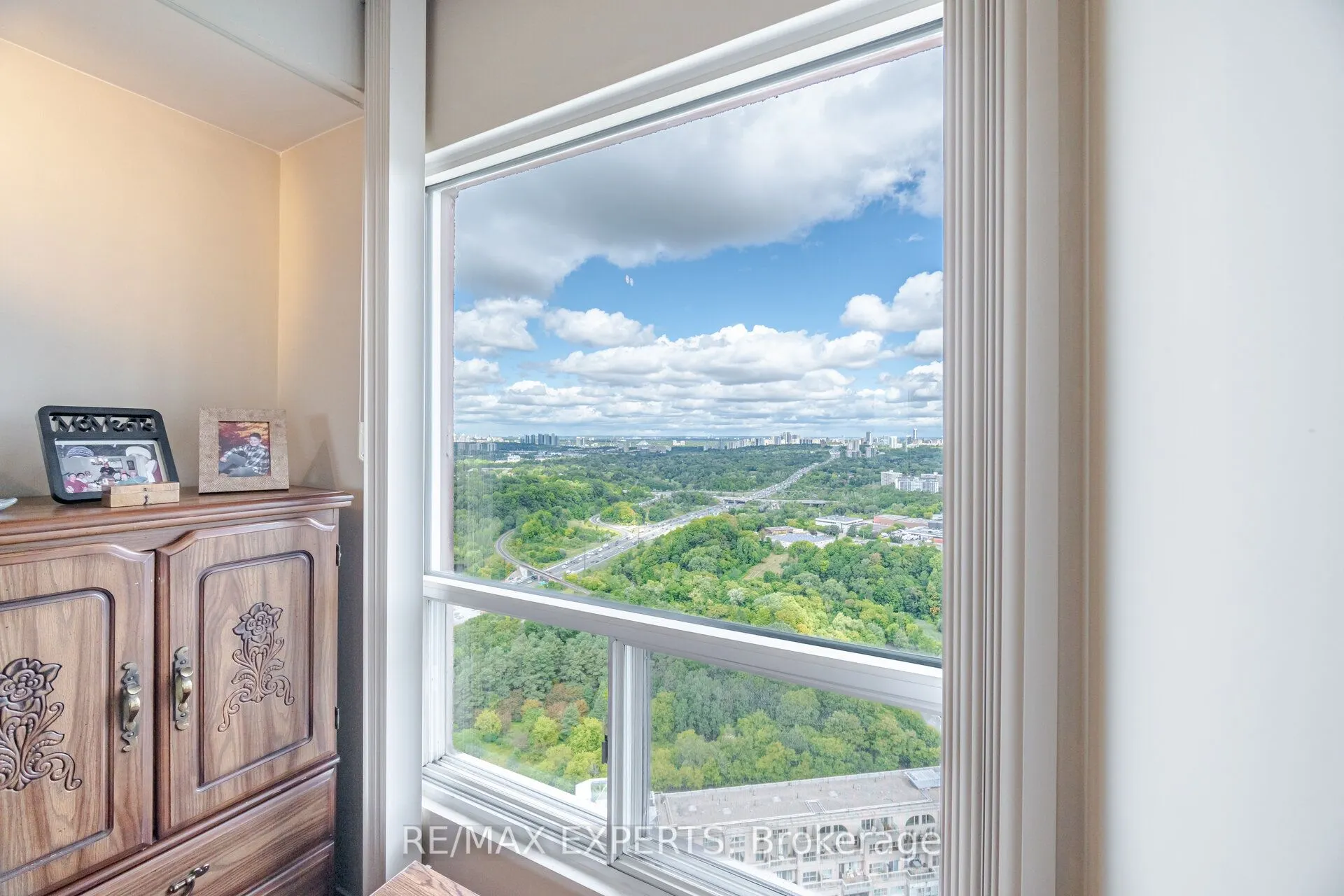 7 Concorde Place, #3610
